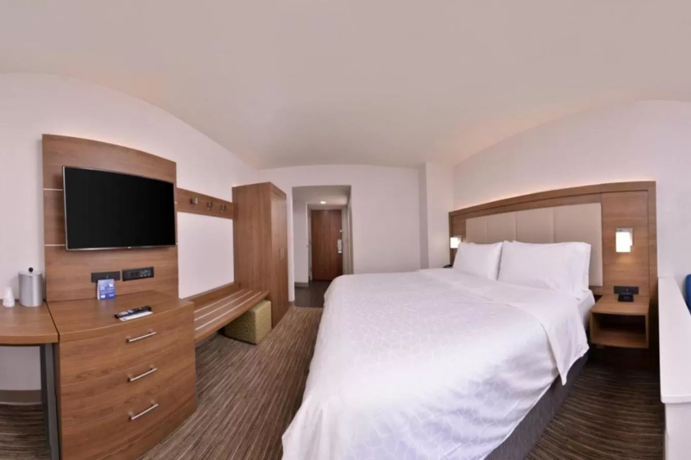 Bed in Holiday Inn Express Hotel and Suites Mesquite, an IHG Hotel