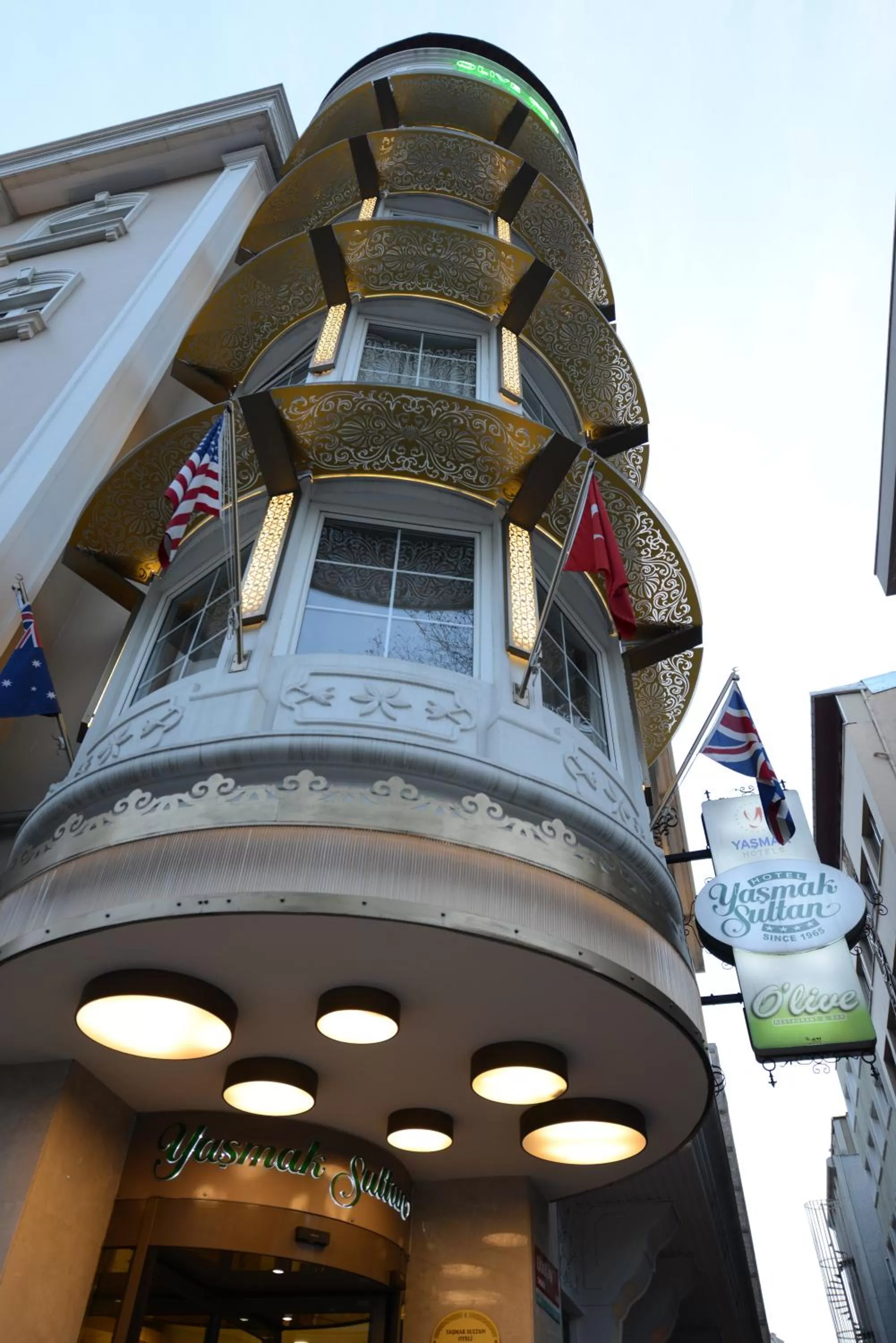 Facade/entrance in Hotel Yasmak Sultan