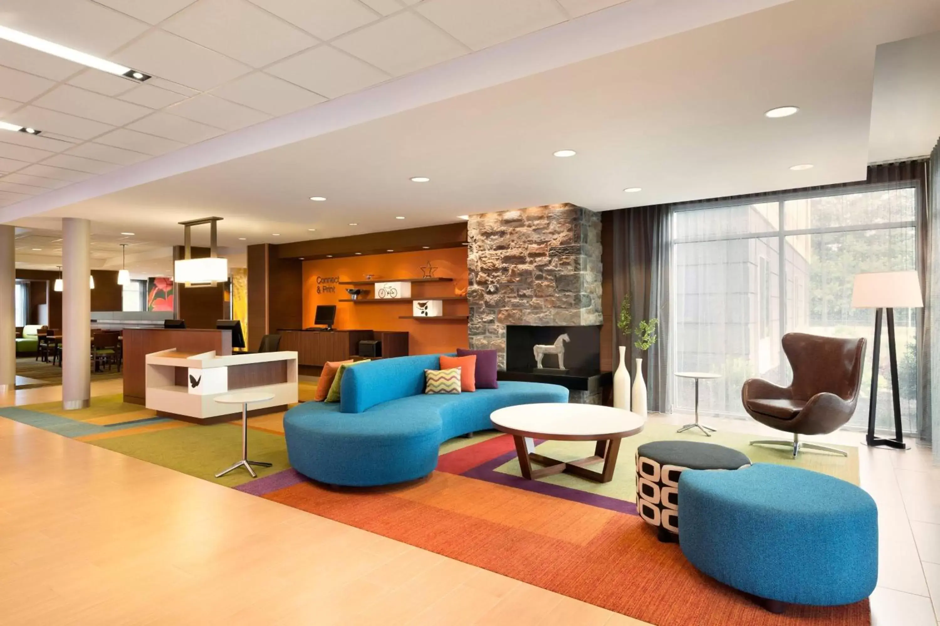 Lobby or reception, Seating Area in Fairfield Inn & Suites by Marriott Lancaster East at The Outlets