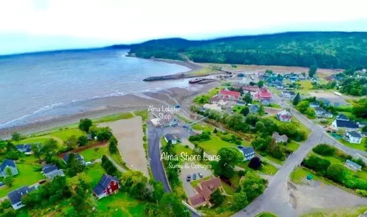 Bird's-eye View in Alma Shore Lane Suites & Cottages