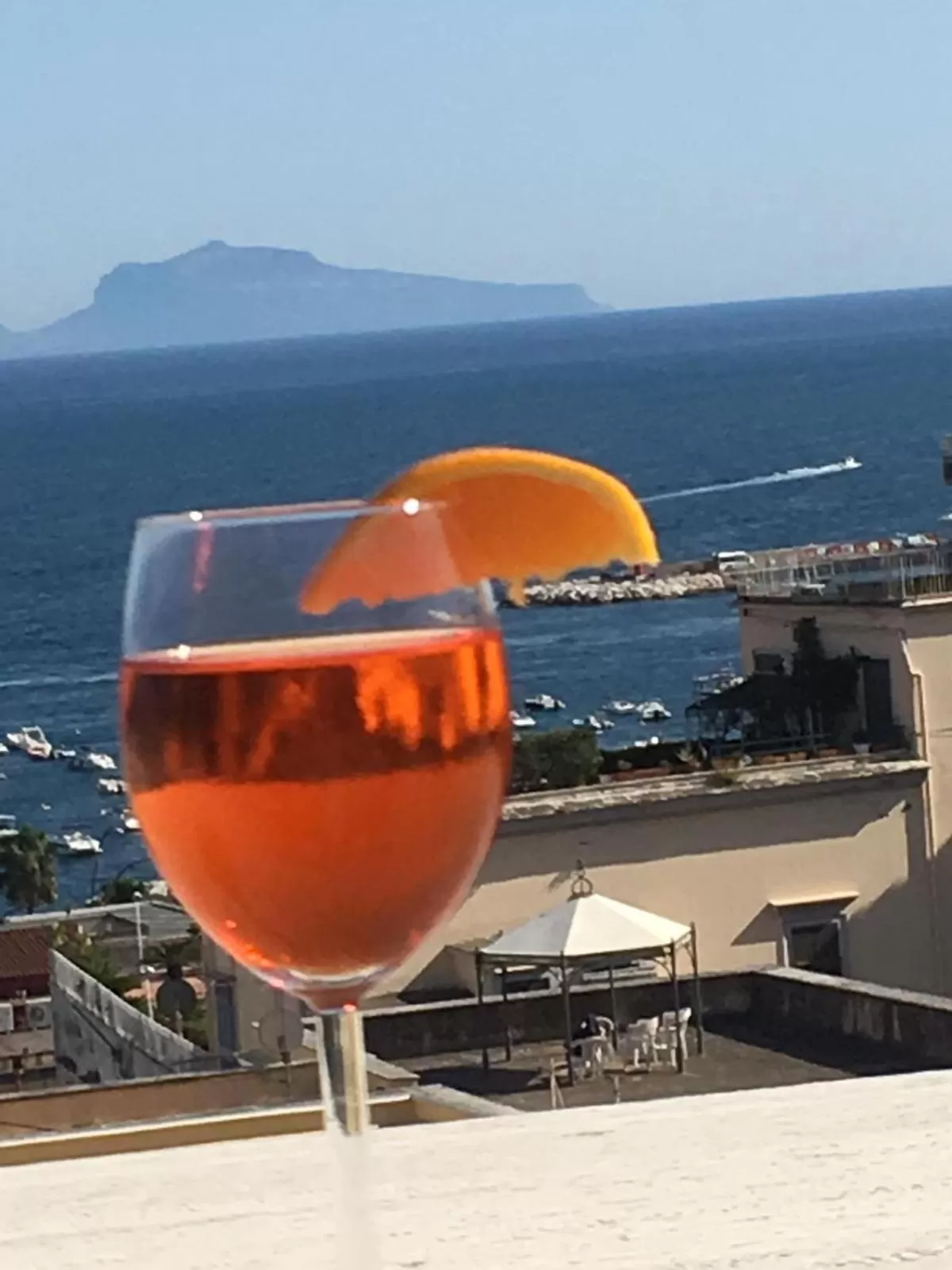 Sea view, Drinks in Specchio di Parthenope B&B