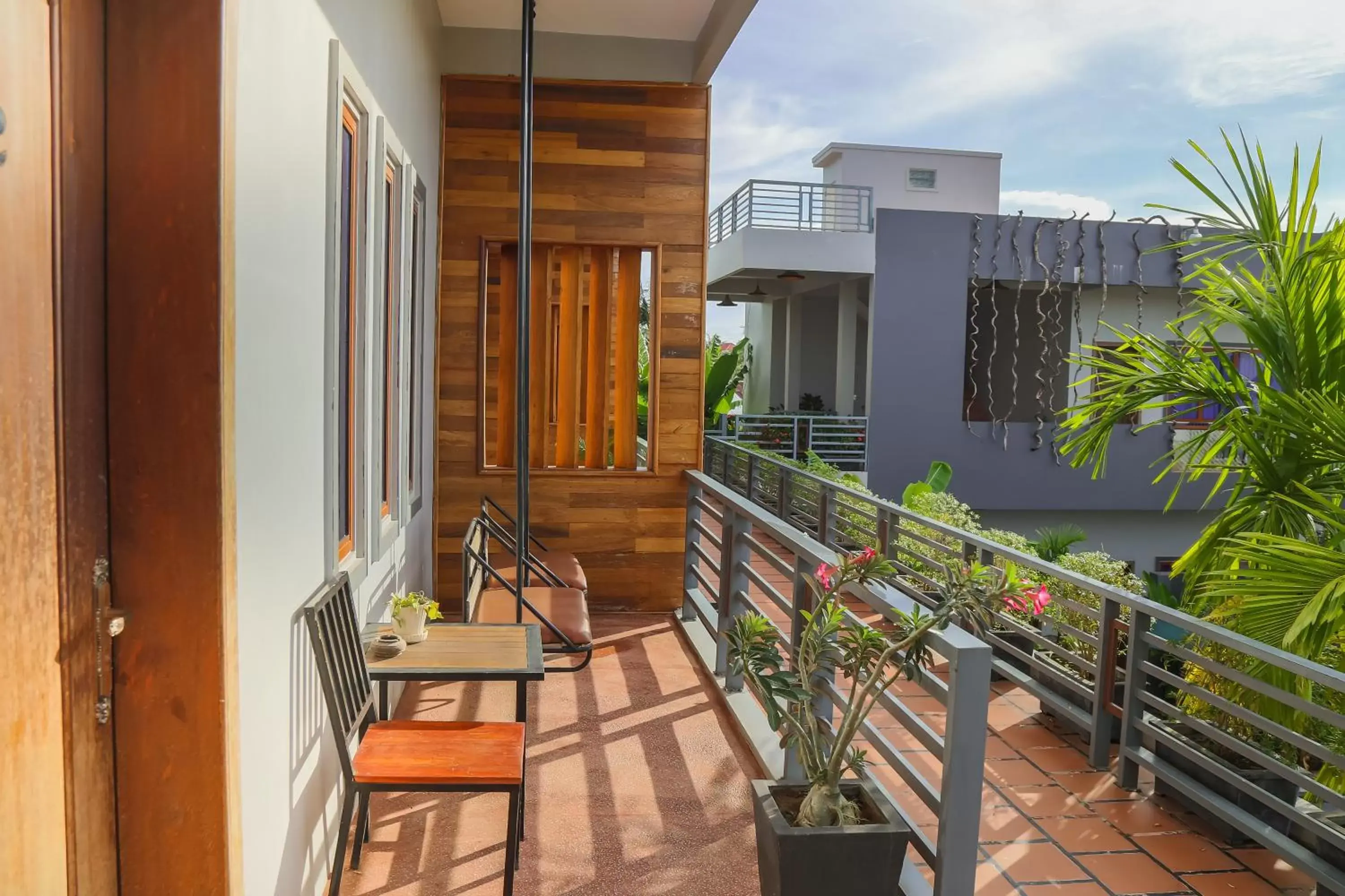 Balcony/Terrace in Indra Porak Residence Hotel