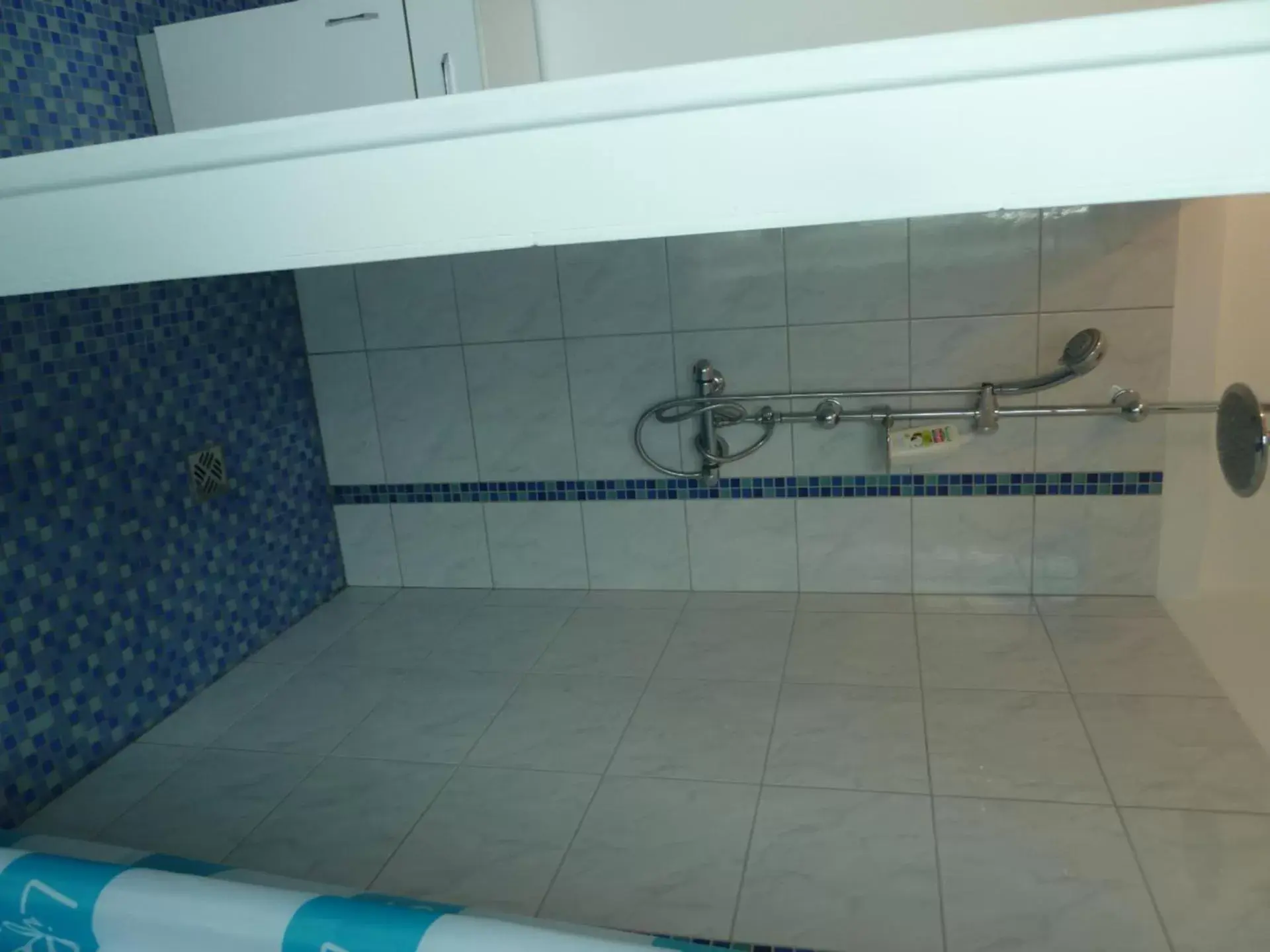 Shower, Bathroom in Ferme du Montheu