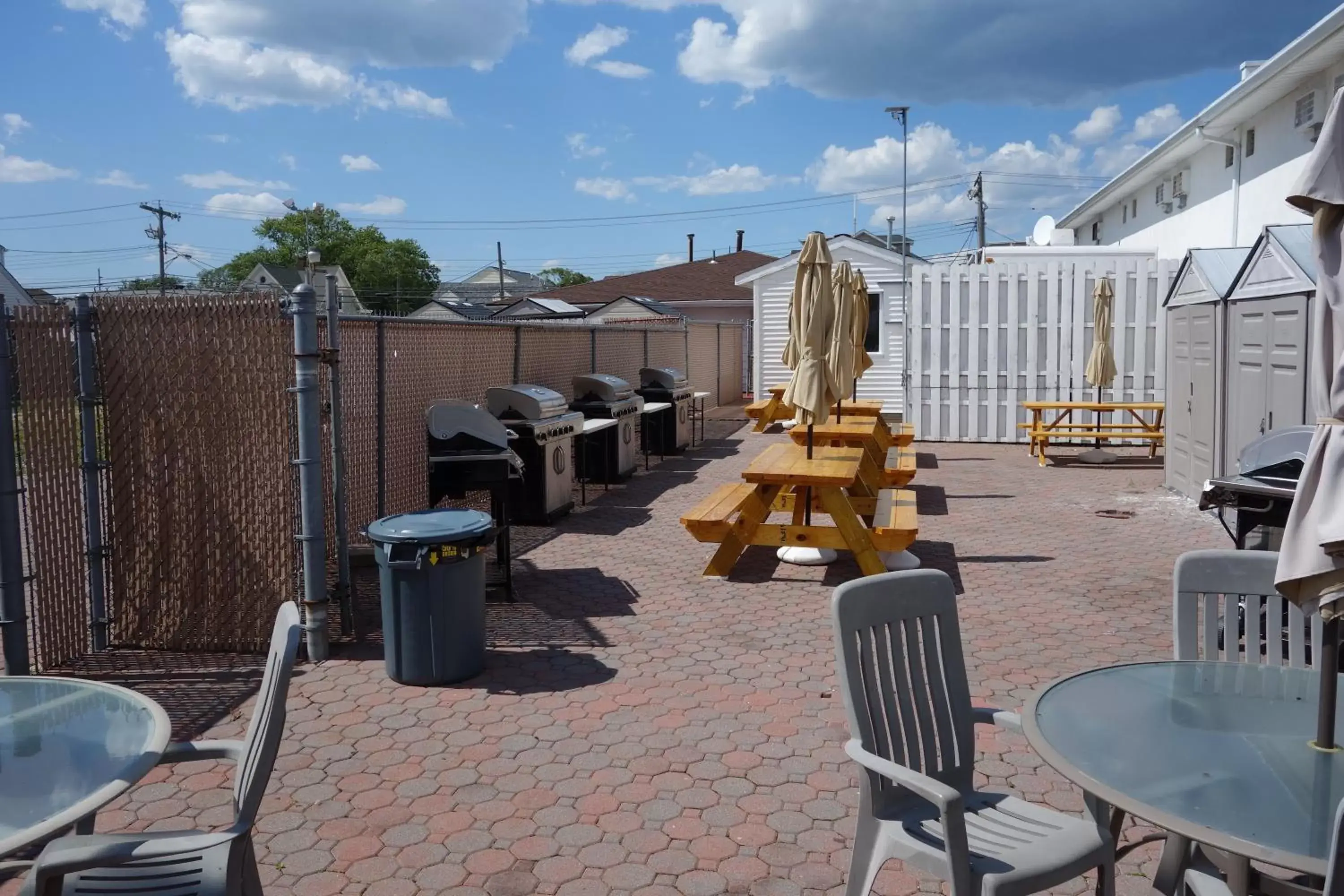 BBQ facilities in The Amethyst Beach Motel