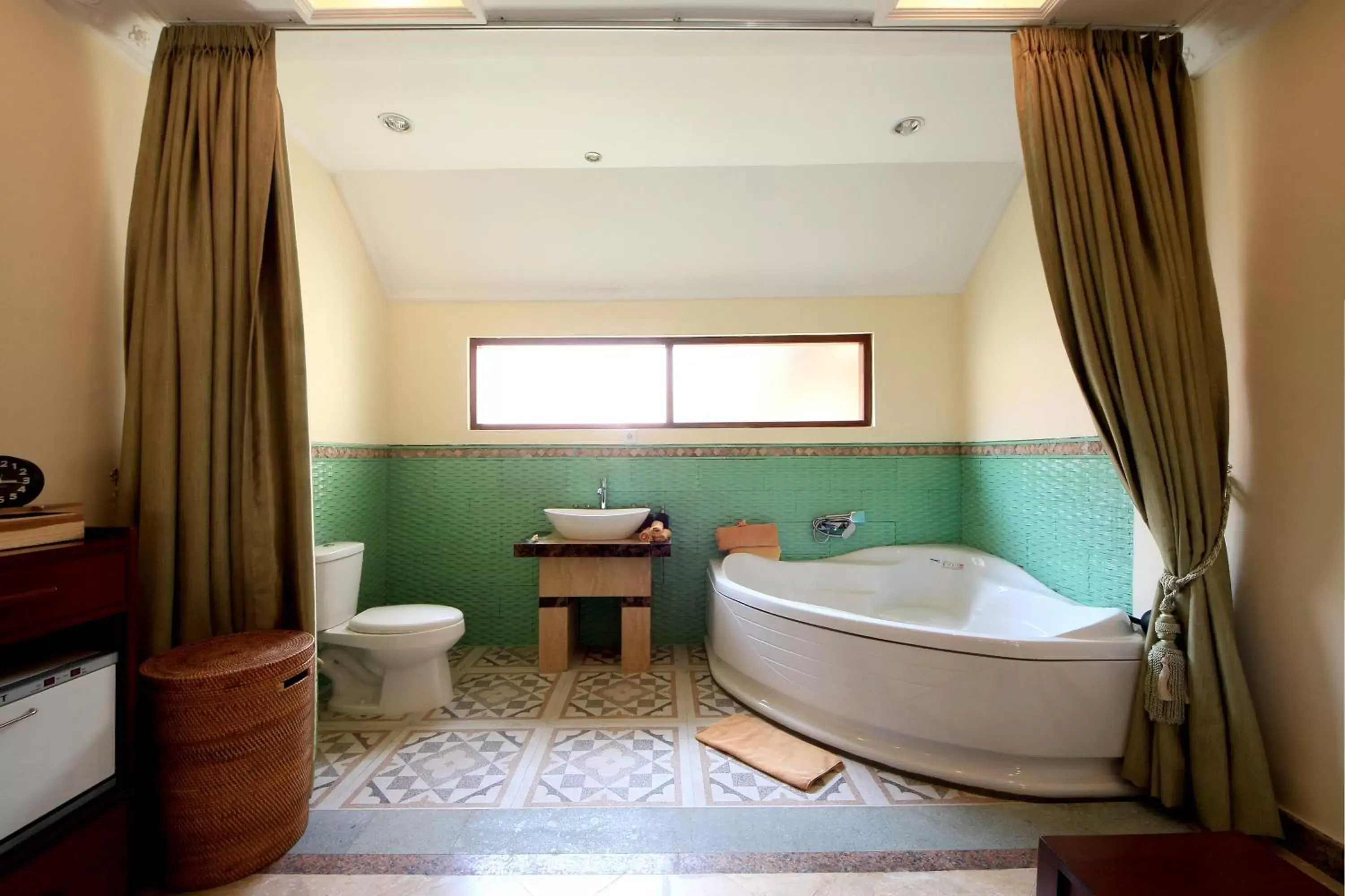 Spa and wellness centre/facilities, Bathroom in The Grand Bali Nusa Dua