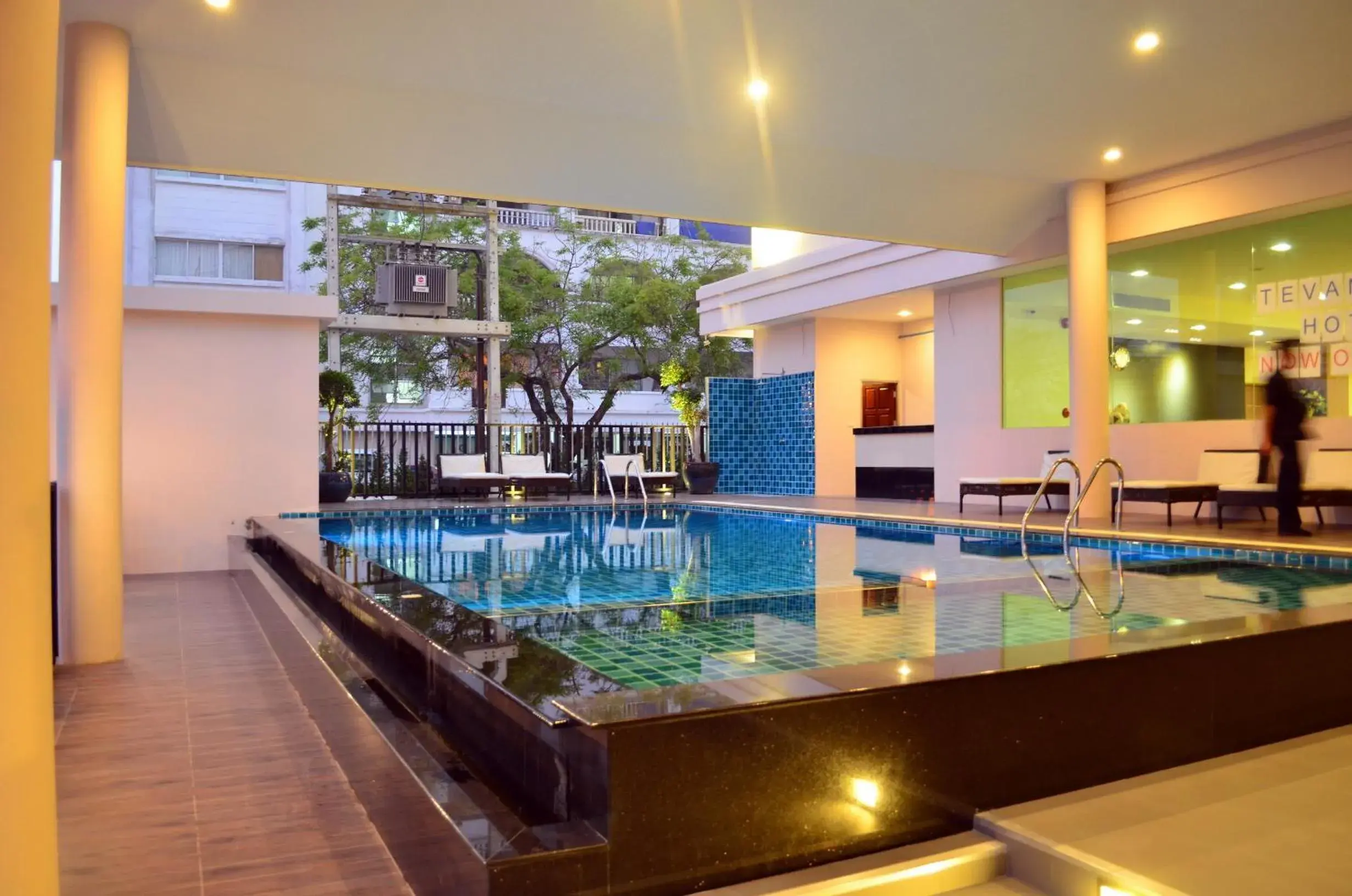 Swimming Pool in Tevan Jomtien Pattaya