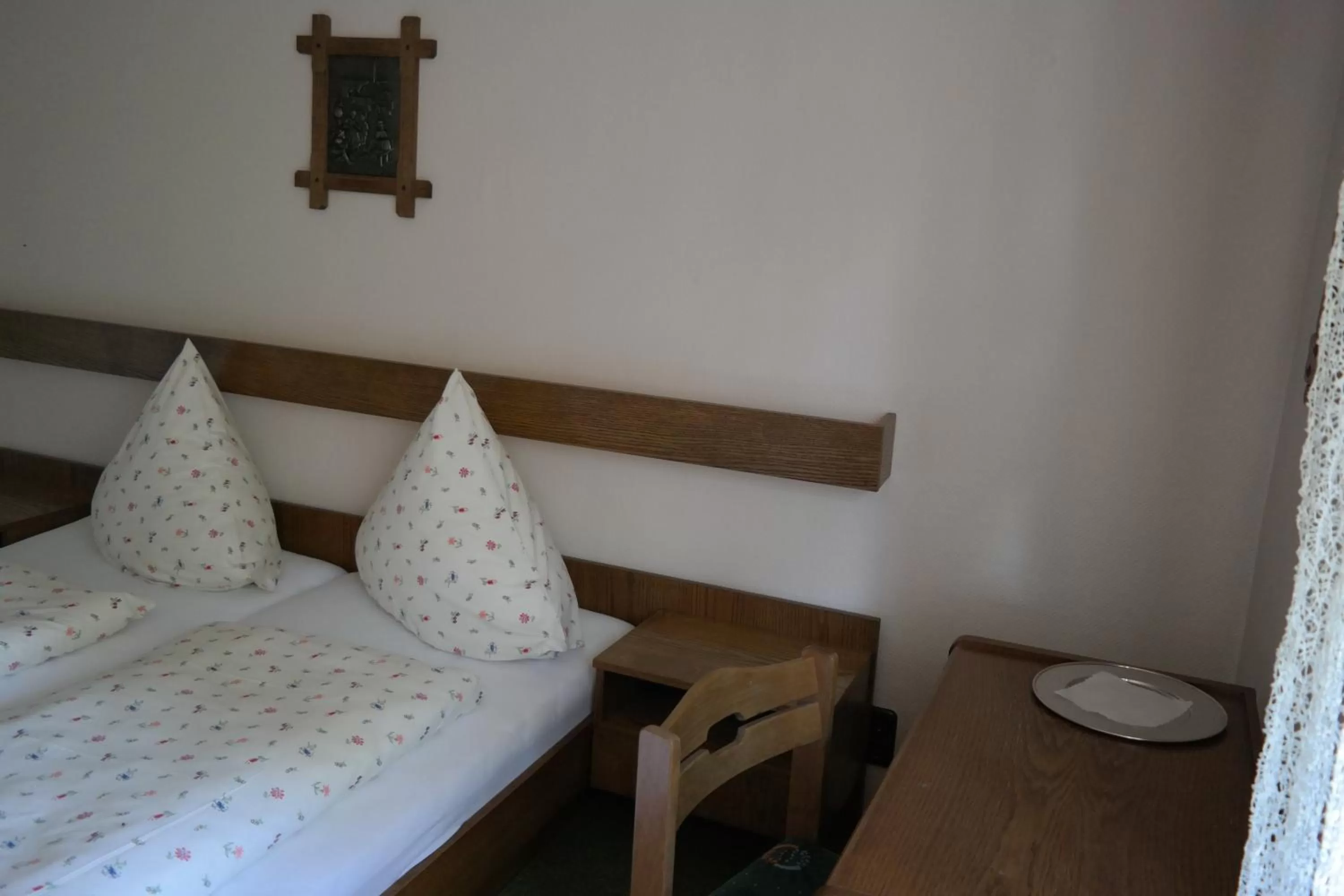 Bed in Herzog's Ulsterbrücke Garni Hotel