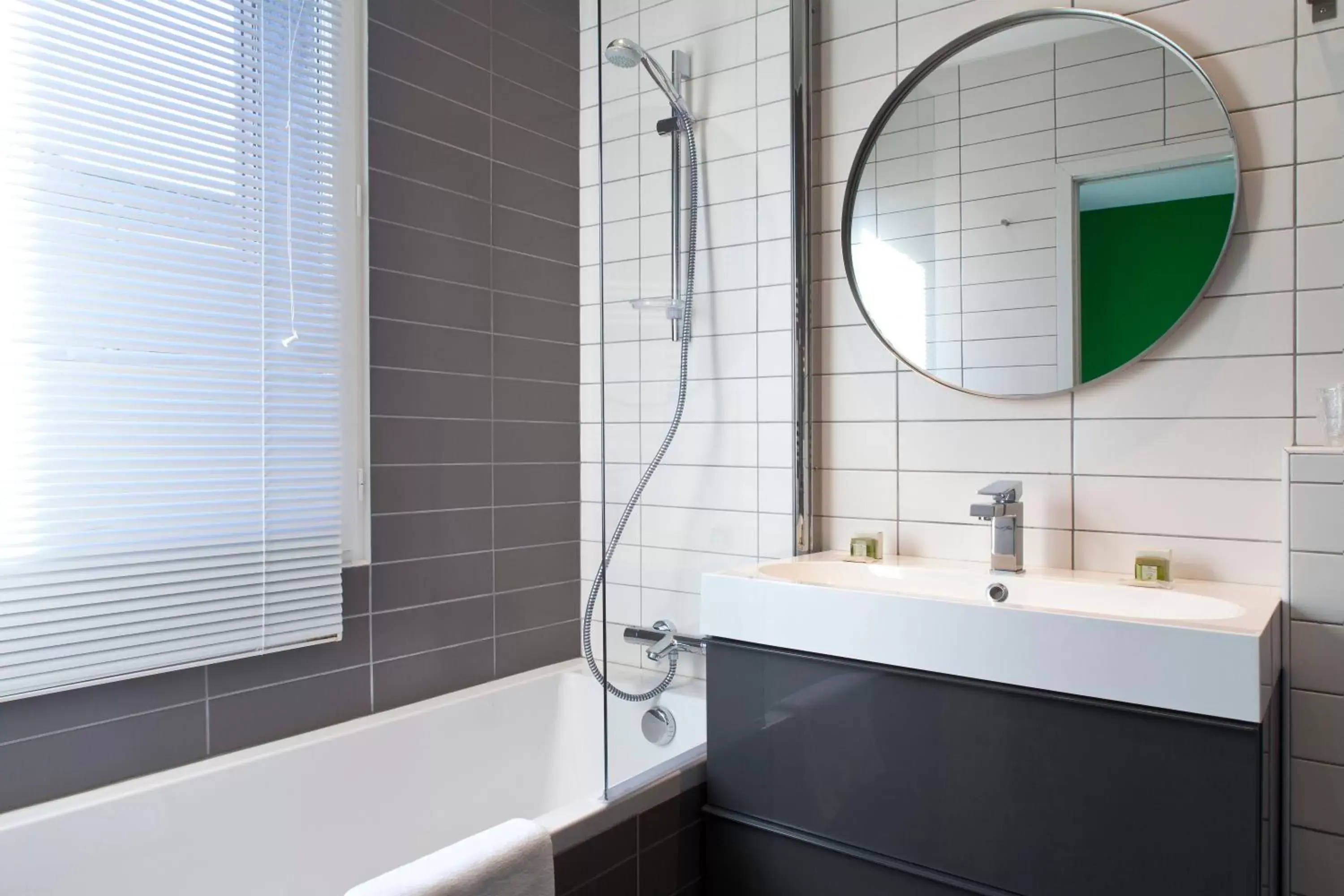 Bathroom in Hôtel De L'octroi