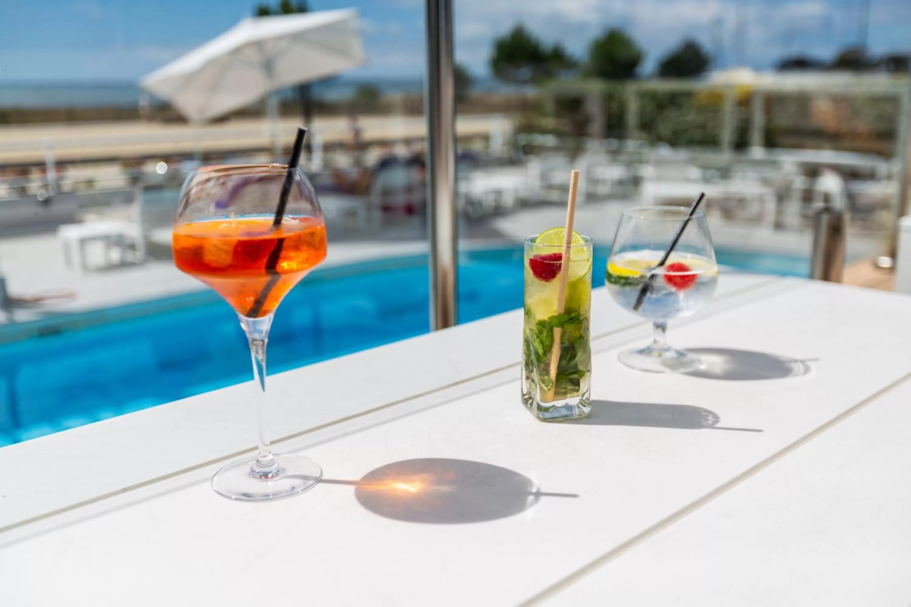 Lounge or bar in Le Diana Hôtel & Spa