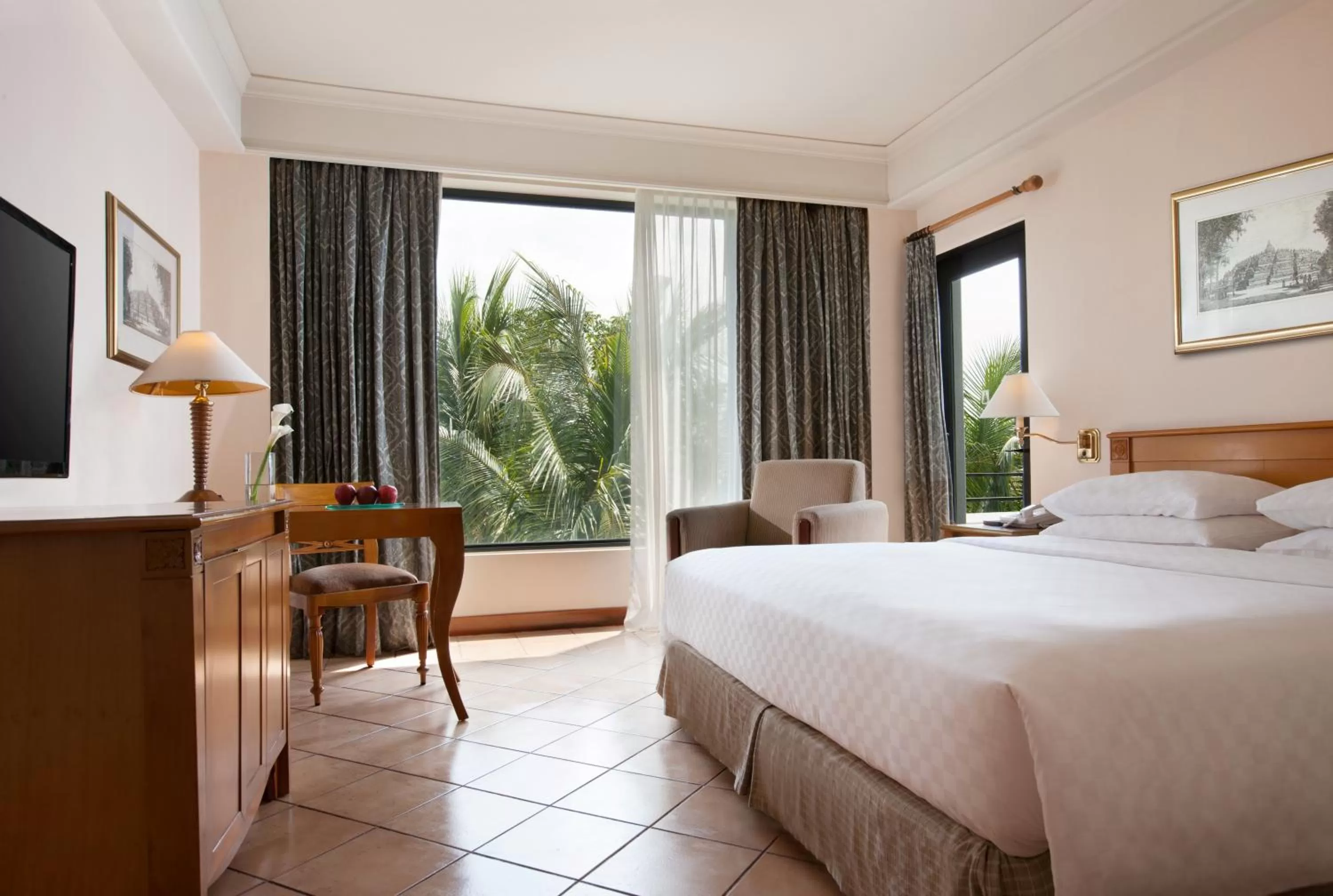 Bedroom, Bed in Hyatt Regency Yogyakarta