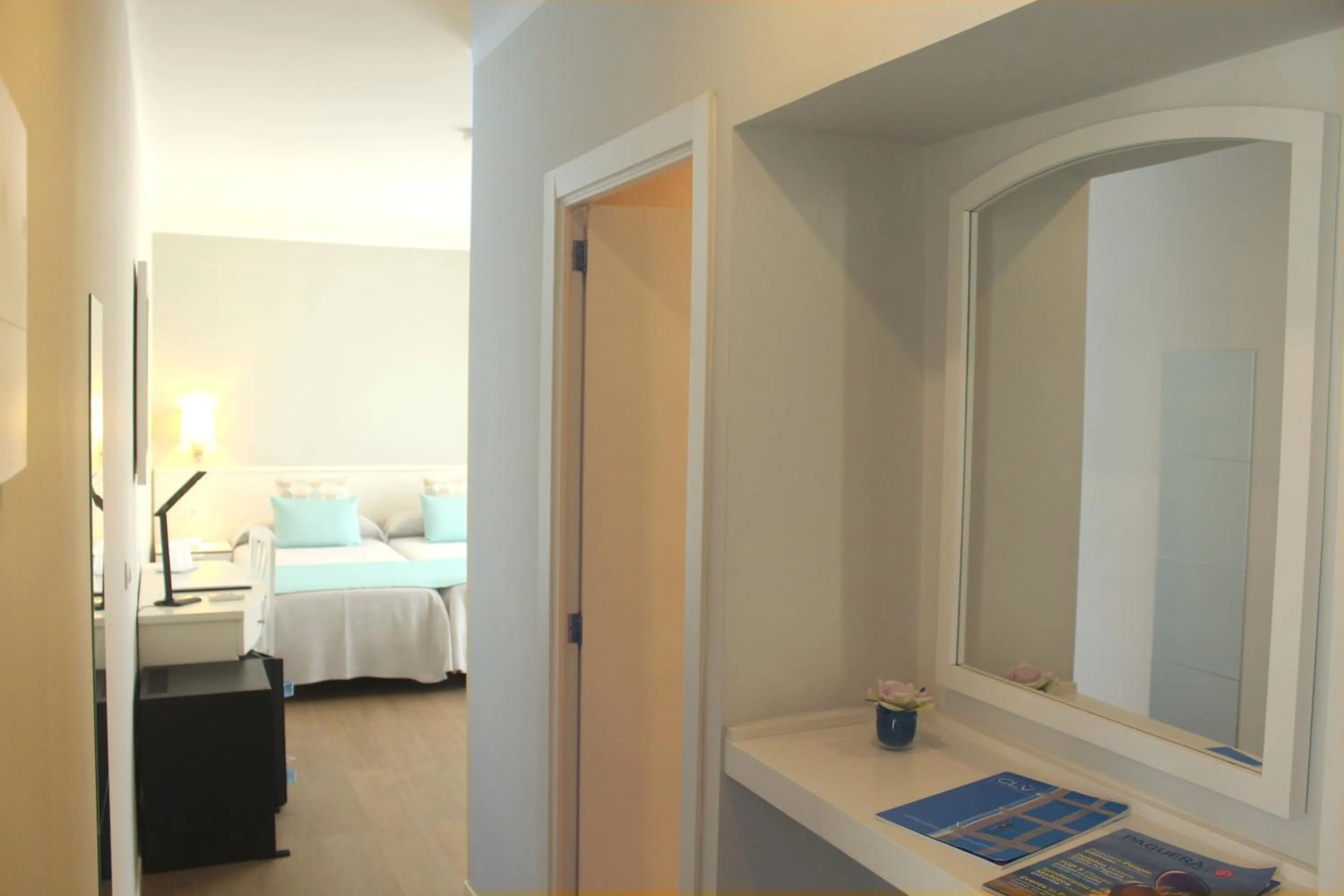 Bed in Hotel Creta Paguera