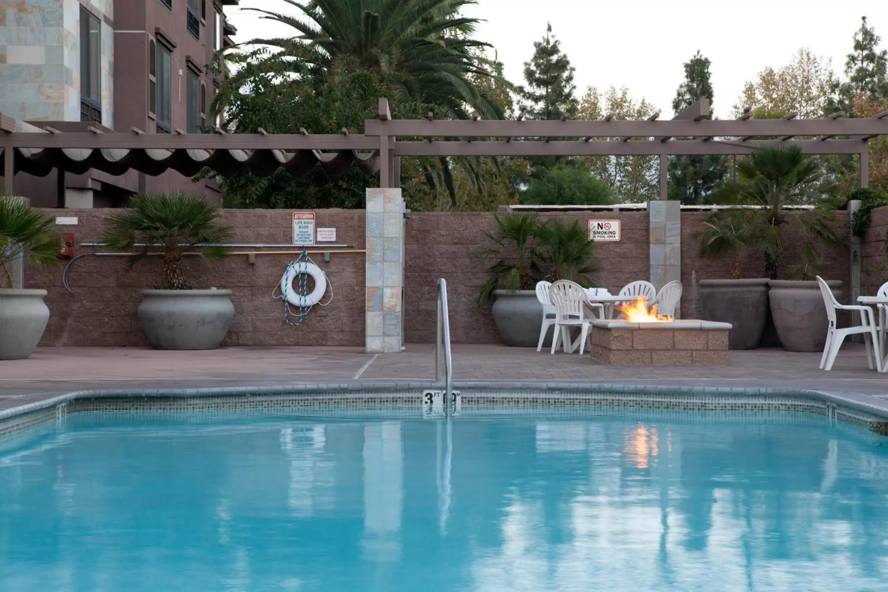 Balcony/Terrace in Country Inn & Suites by Radisson, Ontario at Ontario Mills, CA