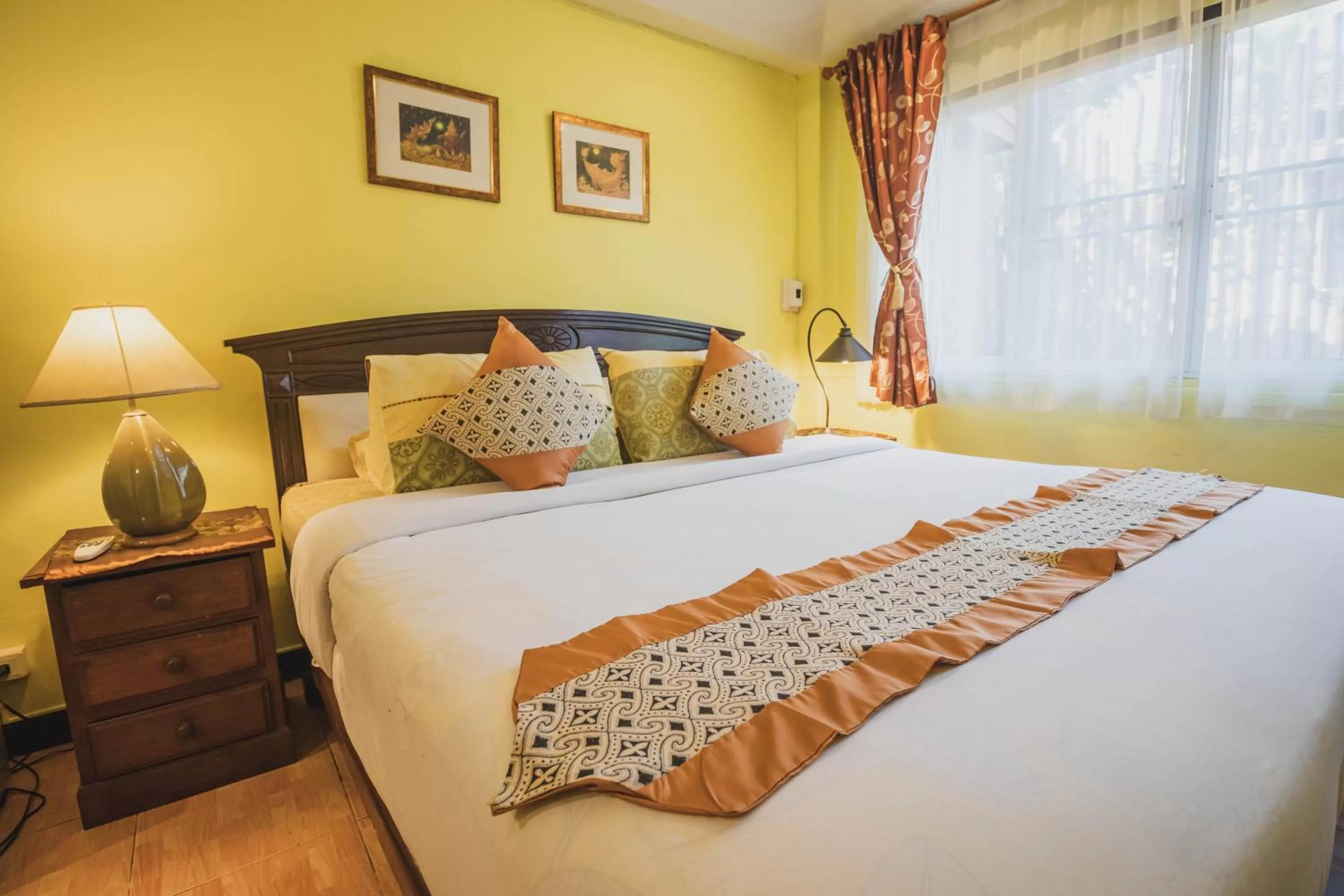 Bedroom, Bed in Joy's House & Tour