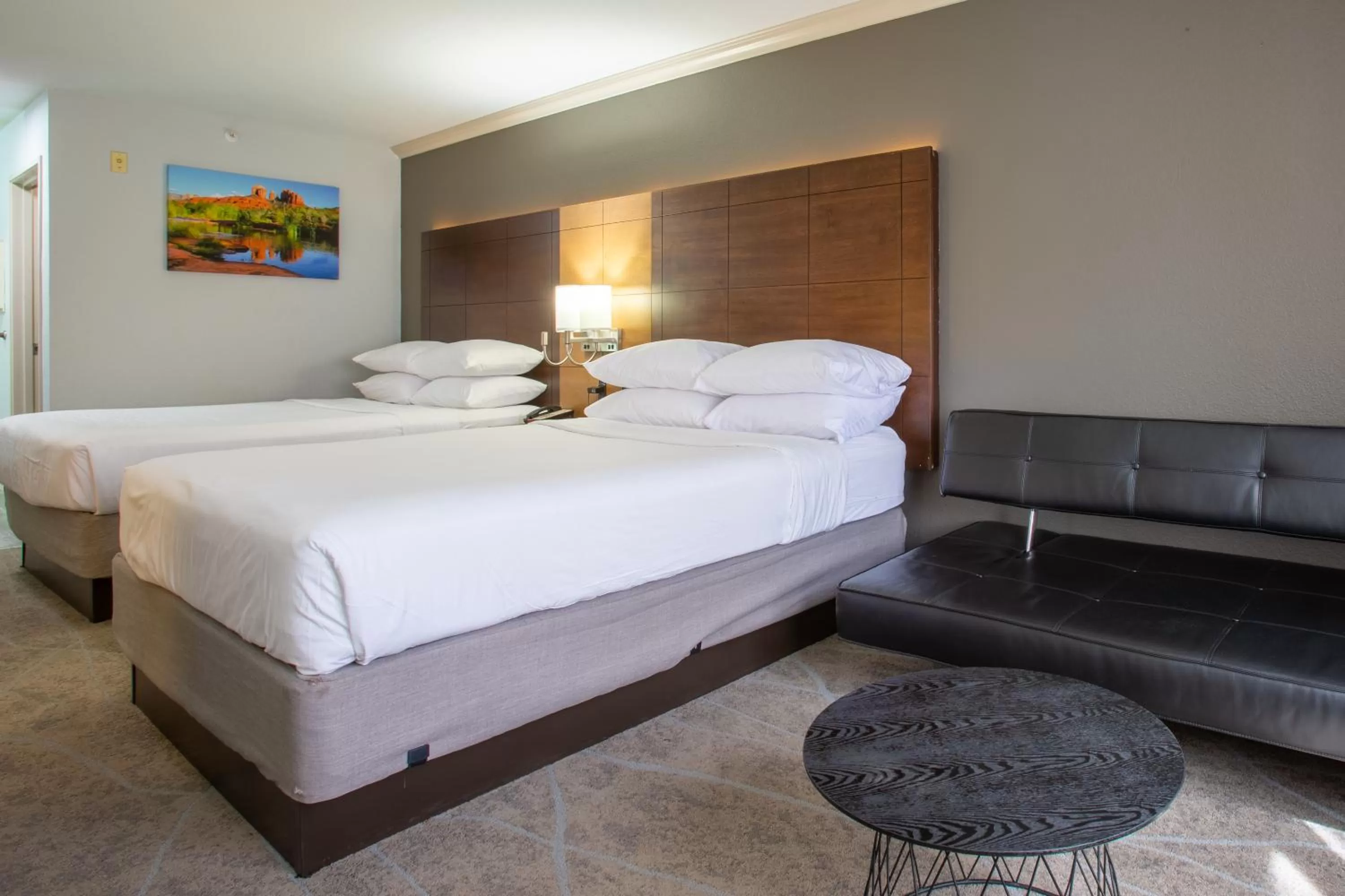 Bed in Arroyo Pinion Hotel, an Ascend Collection Hotel