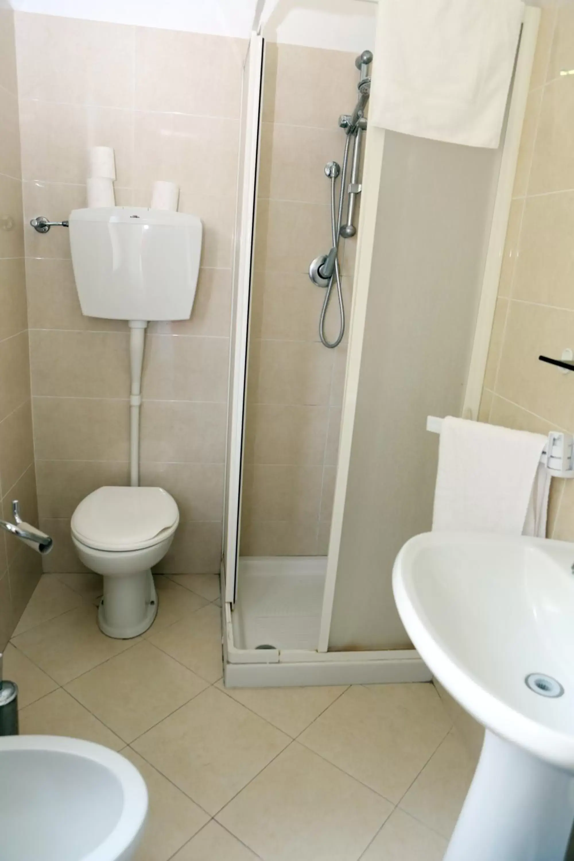 Single Room with Private External Bathroom in Hotel Bicocca Single Room with Private External Bathroom in Hotel Bicocca