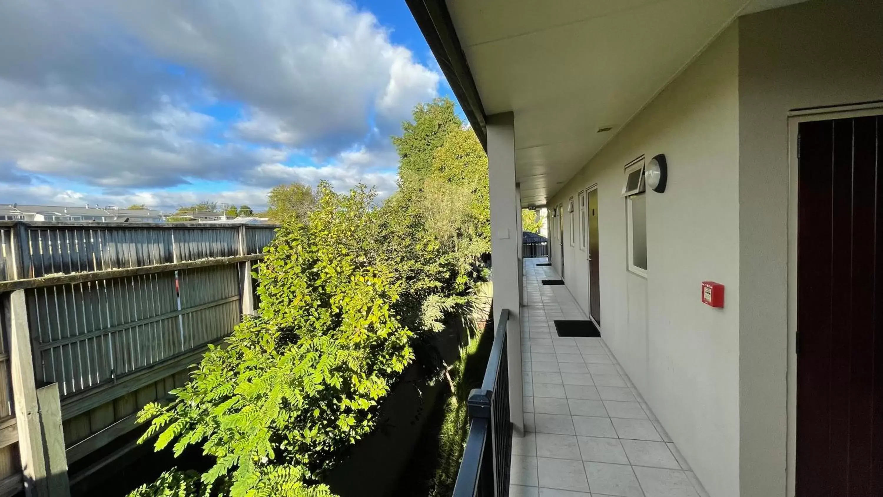 Balcony/Terrace in Chantillys Motor Lodge