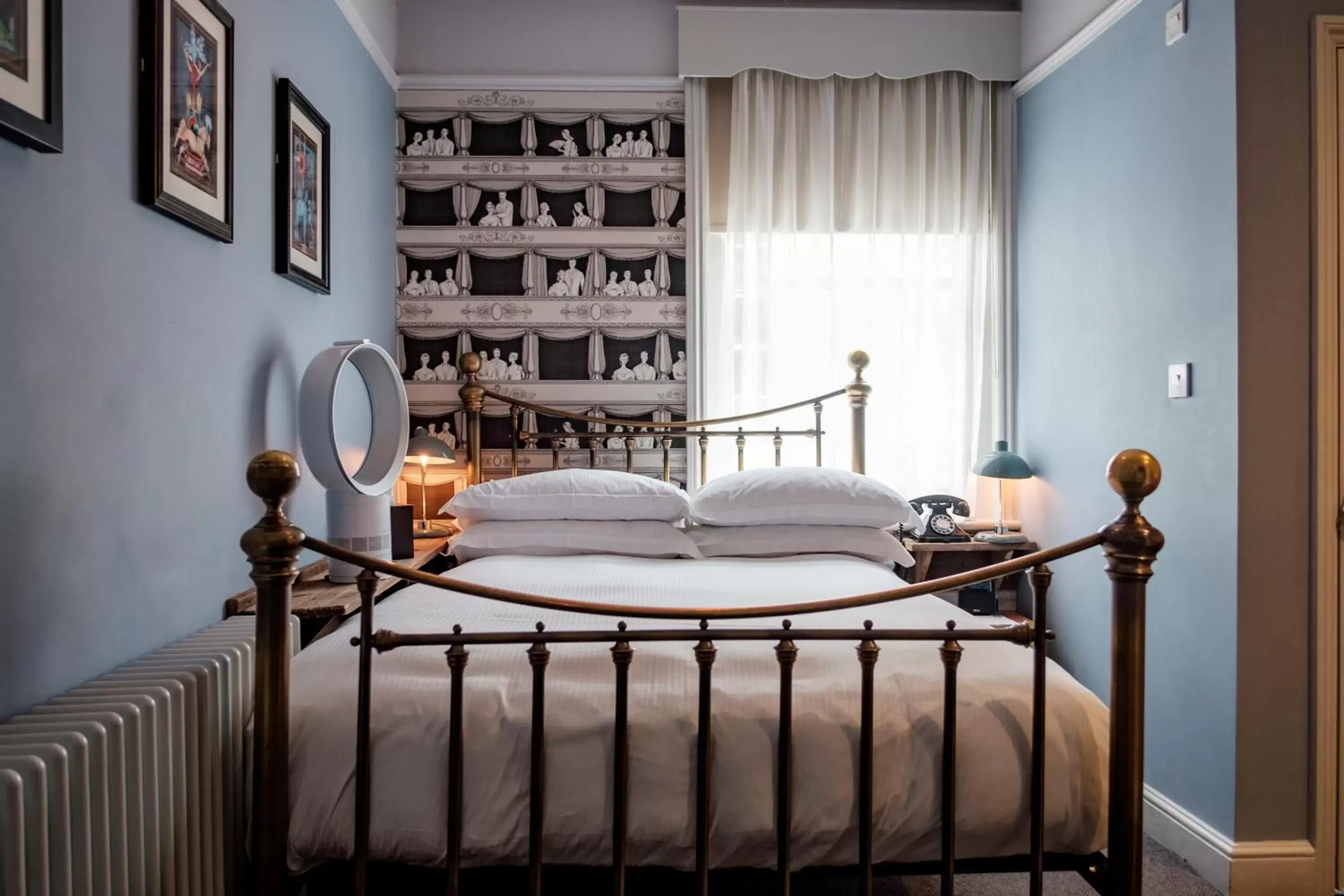 Classic Single Room in The Bull Hotel Classic Single Room in The Bull Hotel