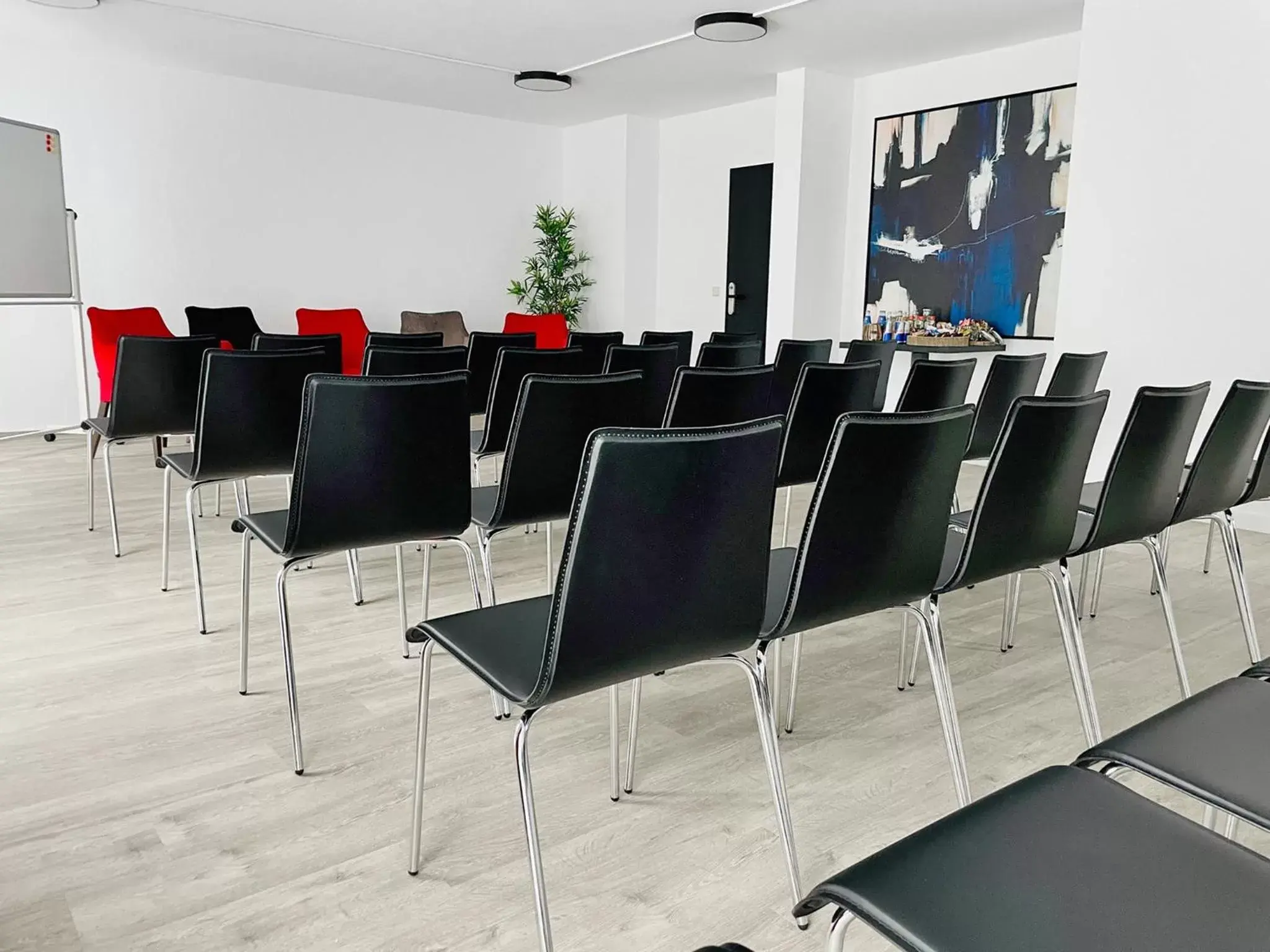 Meeting/conference room in DORMERO Hotel Hoyerswerda