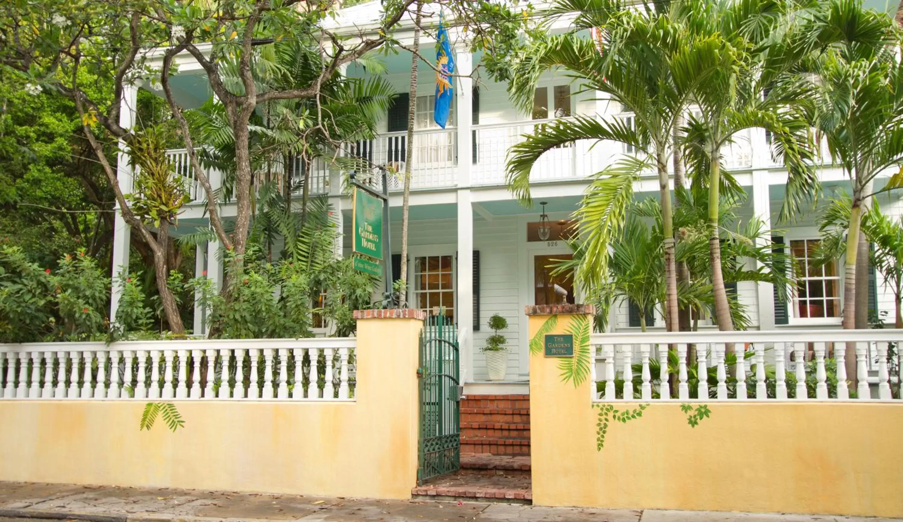 Facade/entrance, Property Building in The Gardens Hotel