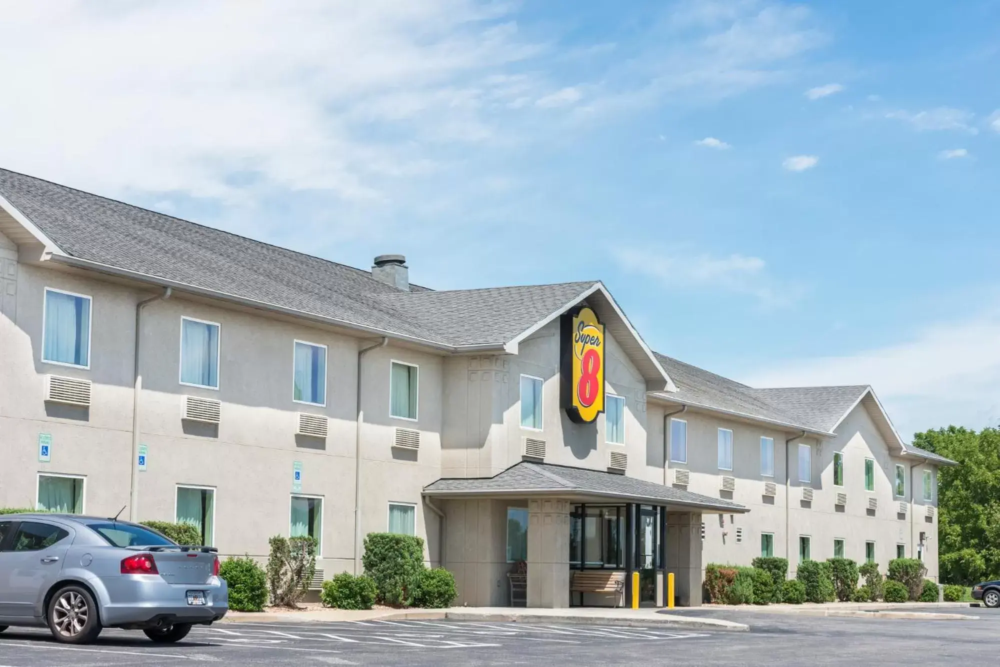 Property Building in Super 8 by Wyndham Hagerstown/Halfway Area