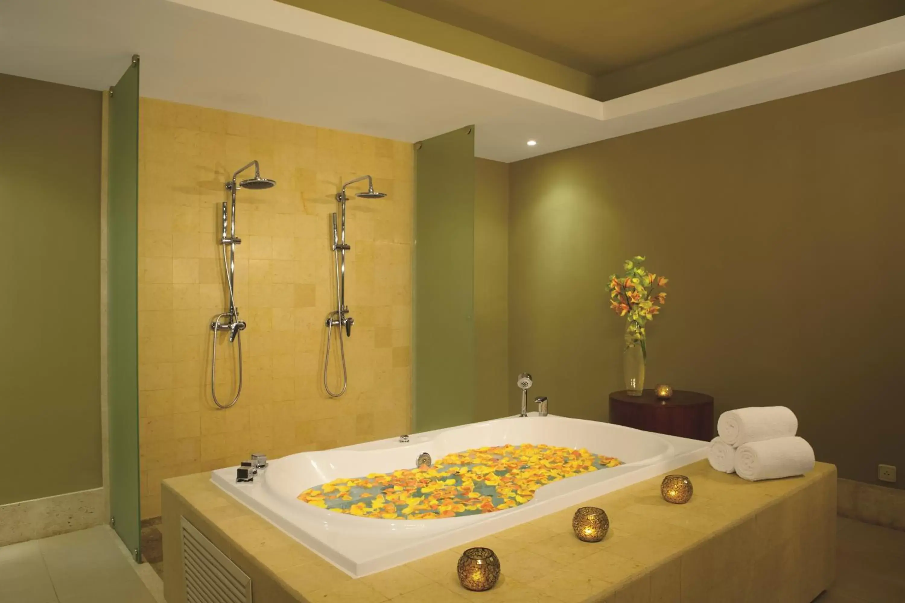 Bathroom in Dreams Royal Beach Punta Cana