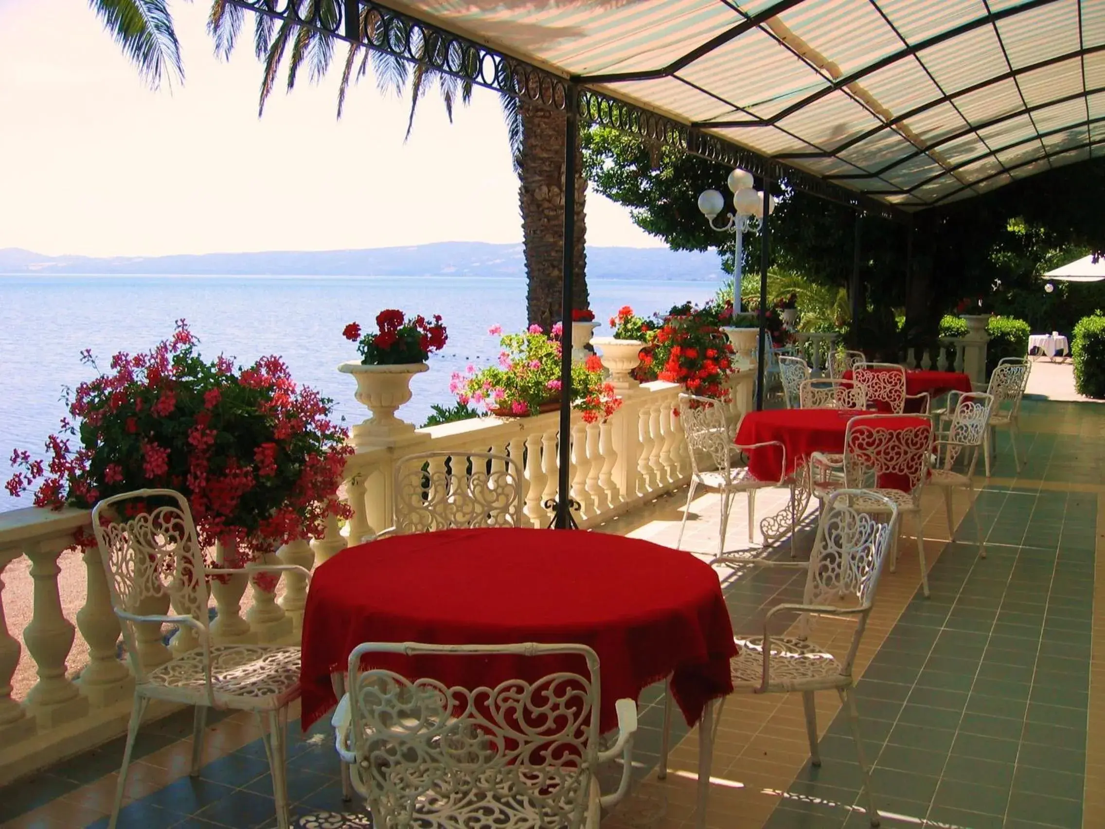 Balcony/Terrace, Restaurant/Places to Eat in Hotel Lido - Beach and Palace