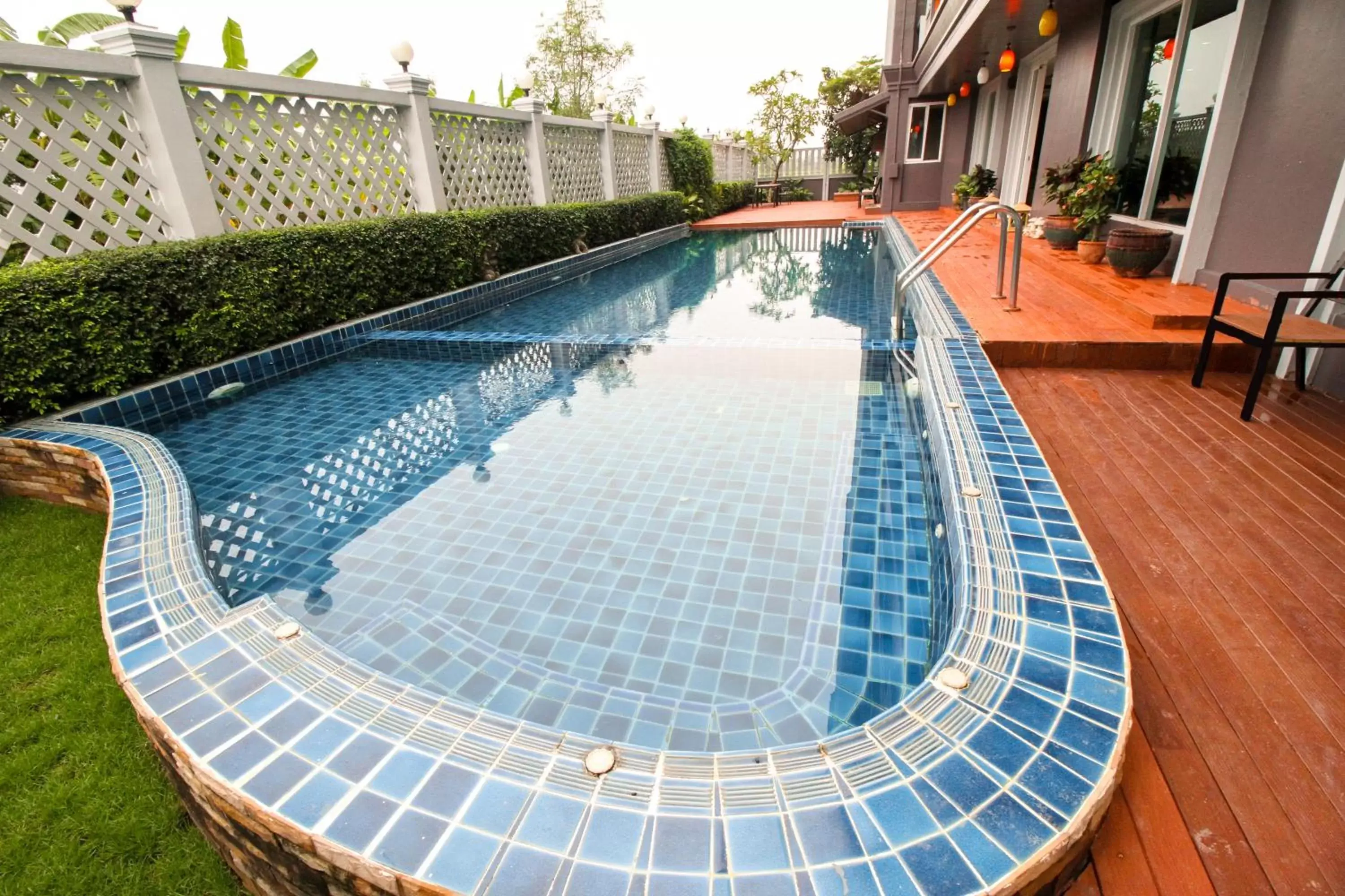 Swimming Pool in Convenient Grand Hotel SHA Extra Plus