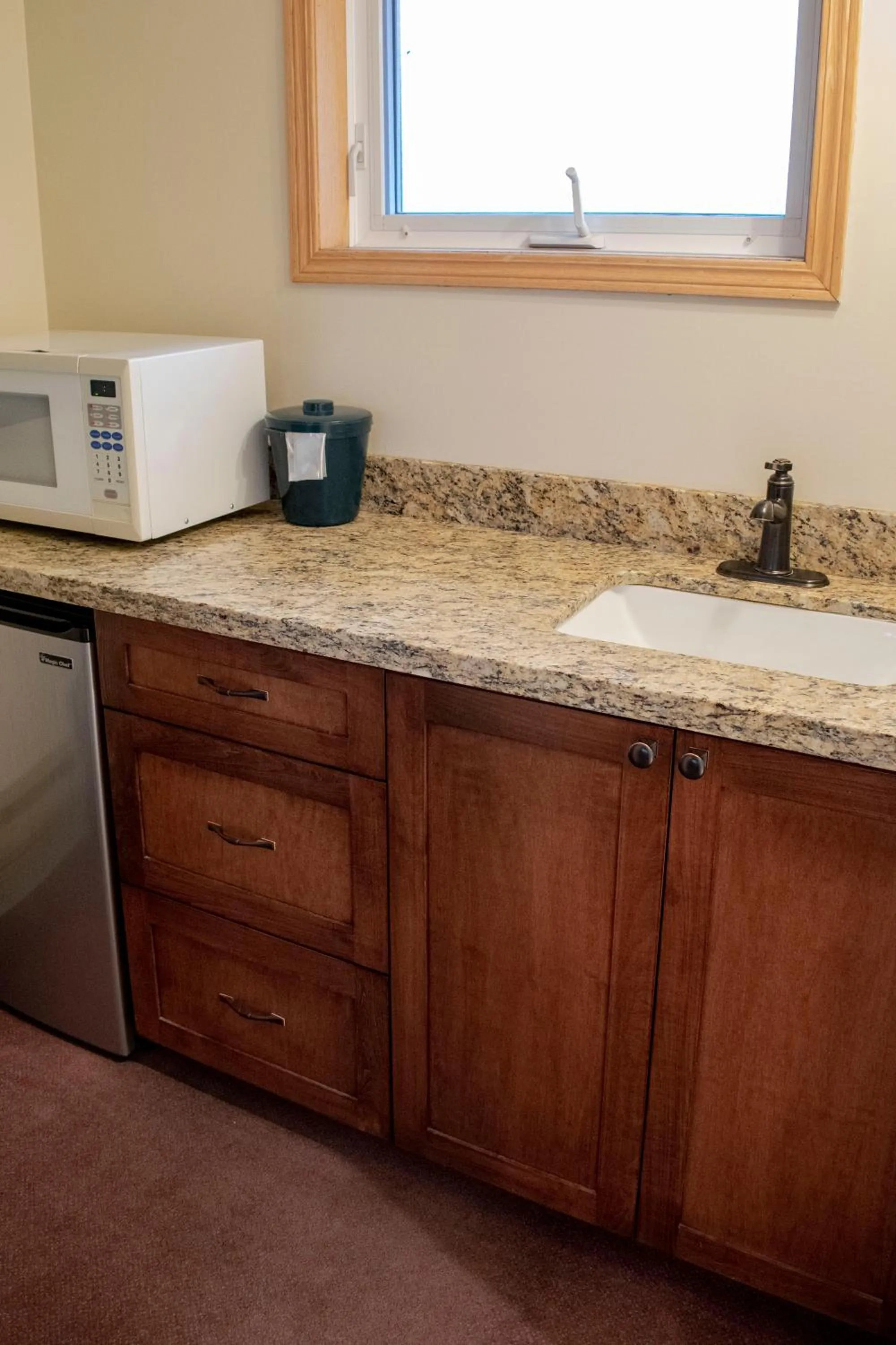 Kitchen or kitchenette in Aspen Village