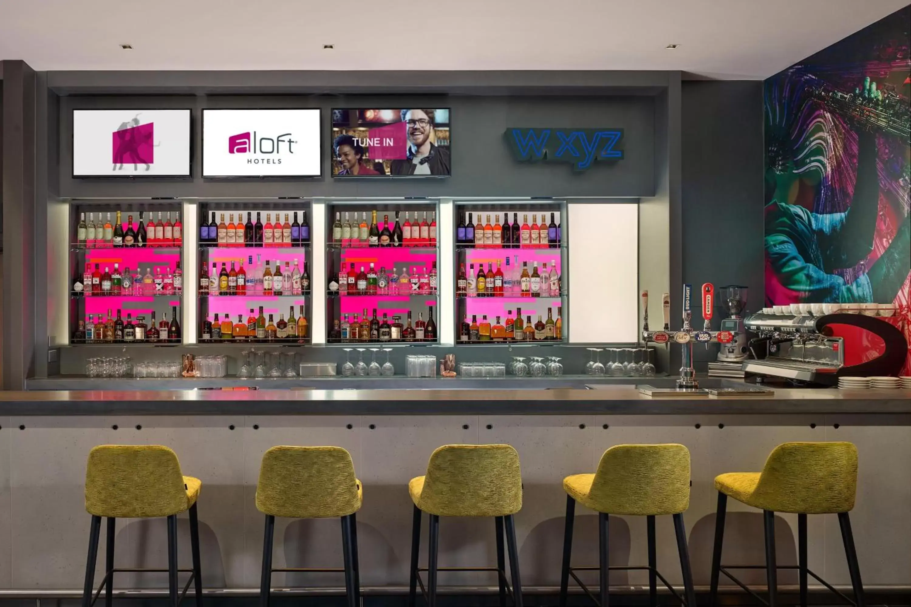 Restaurant/places to eat in Aloft Birmingham Eastside