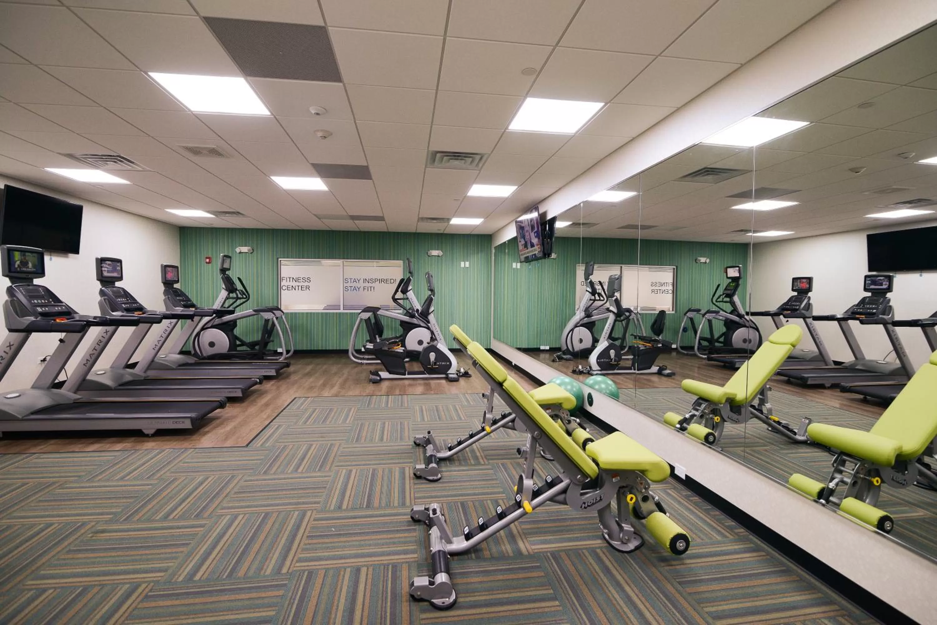 Fitness centre/facilities in Holiday Inn Express & Suites Chicago North Shore - Niles by IHG