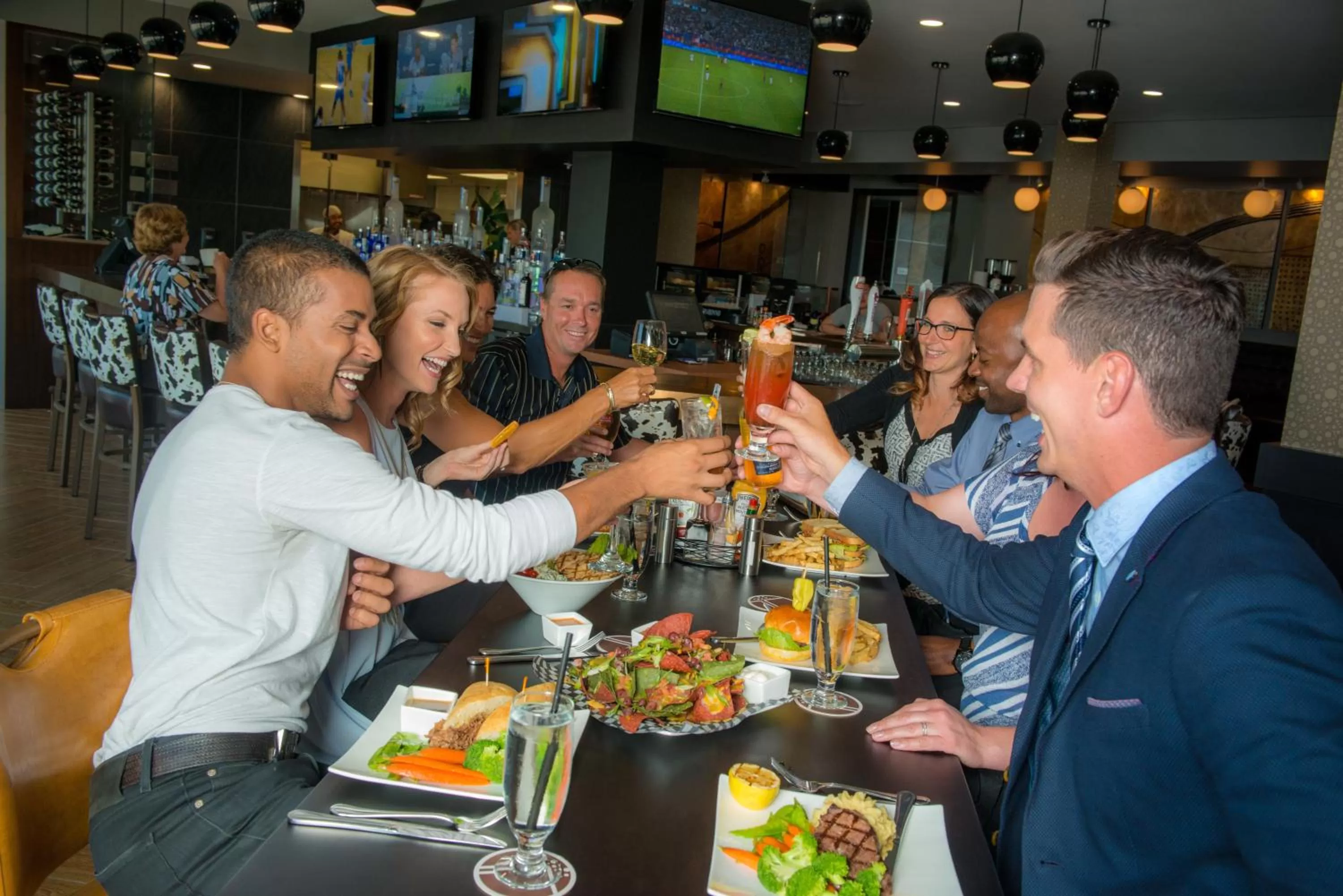 Restaurant/places to eat in Applause Hotel Calgary Airport by CLIQUE