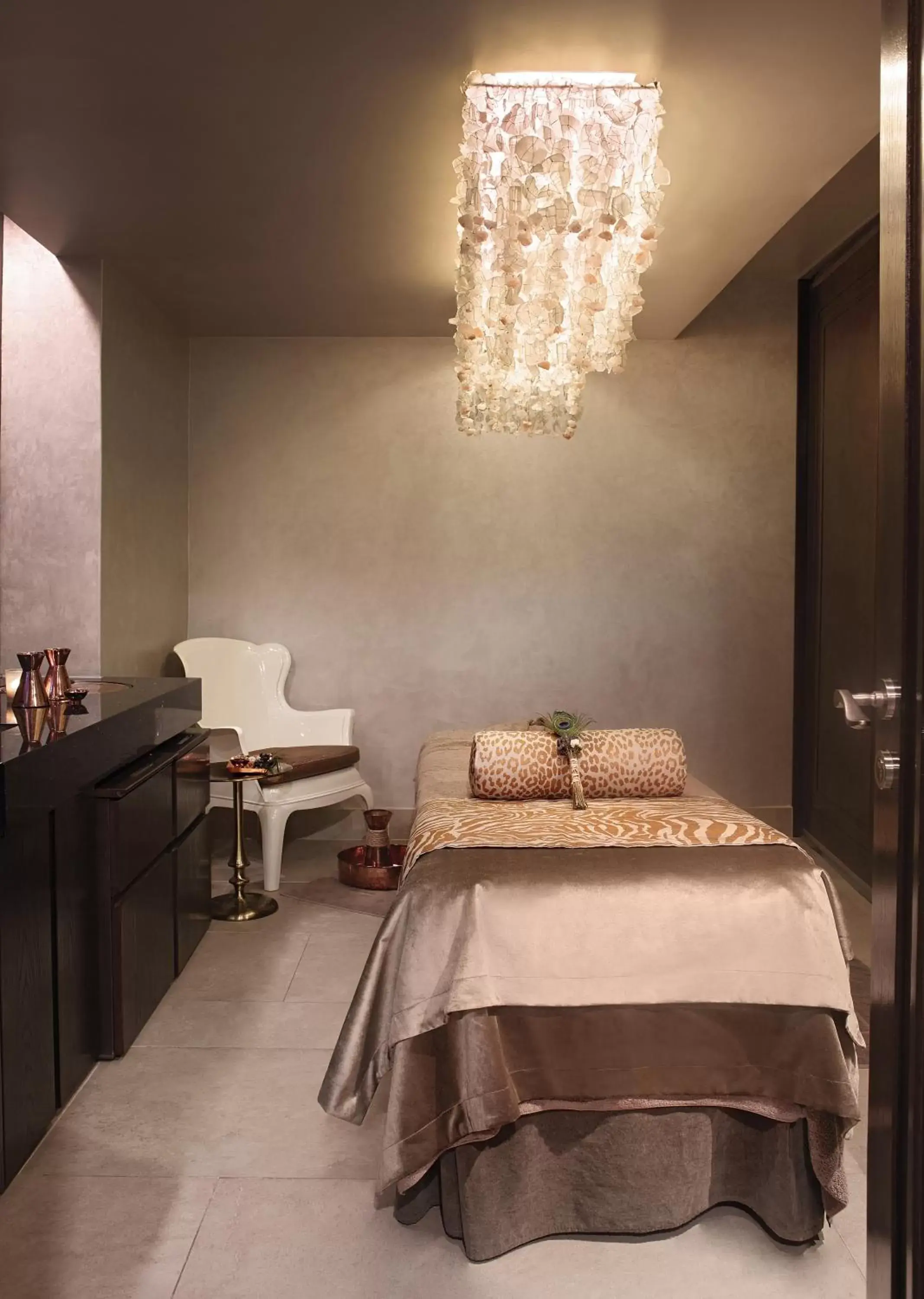 Massage in Saxon Hotel, Villas & Spa