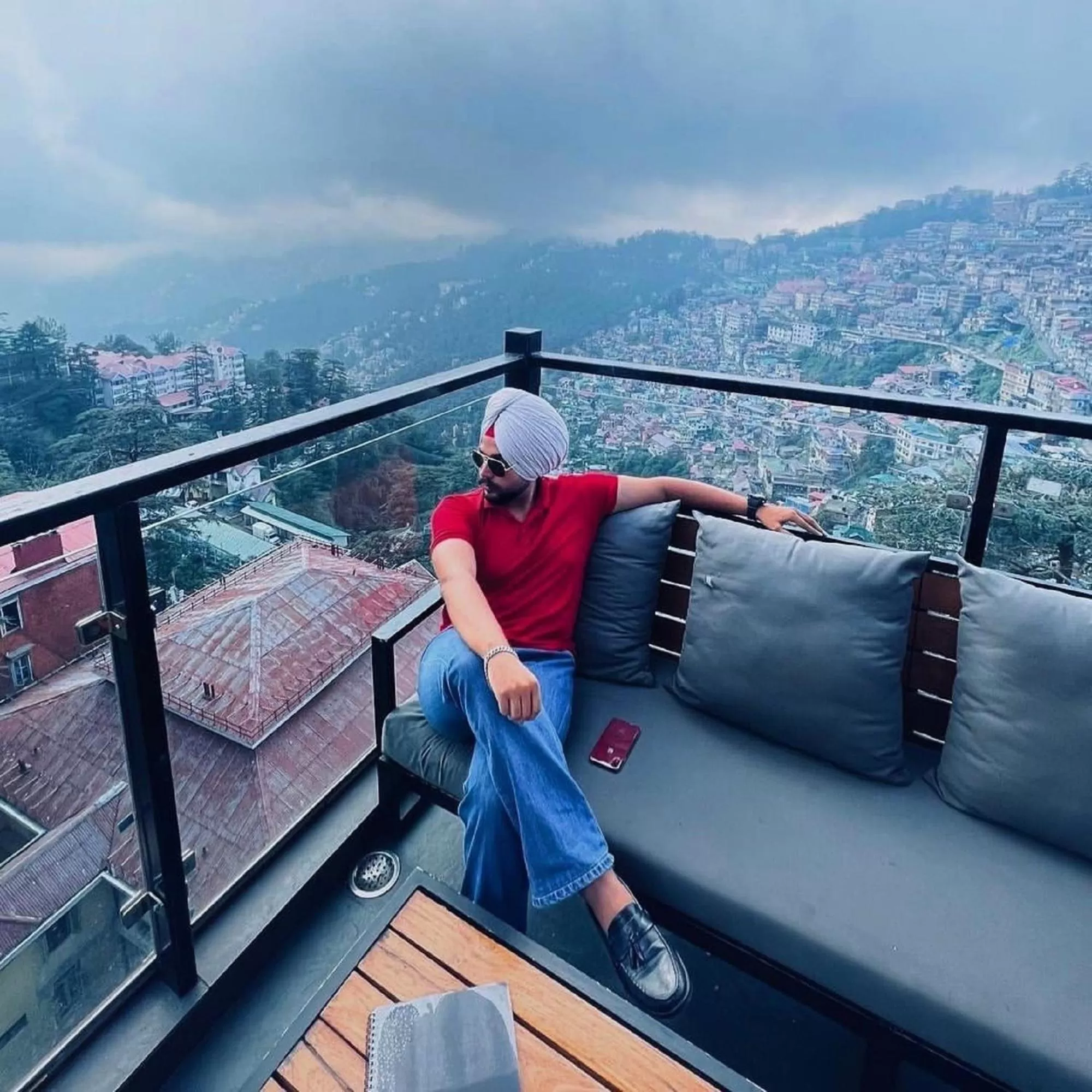 Restaurant/places to eat in Hotel Willow Banks Shimla