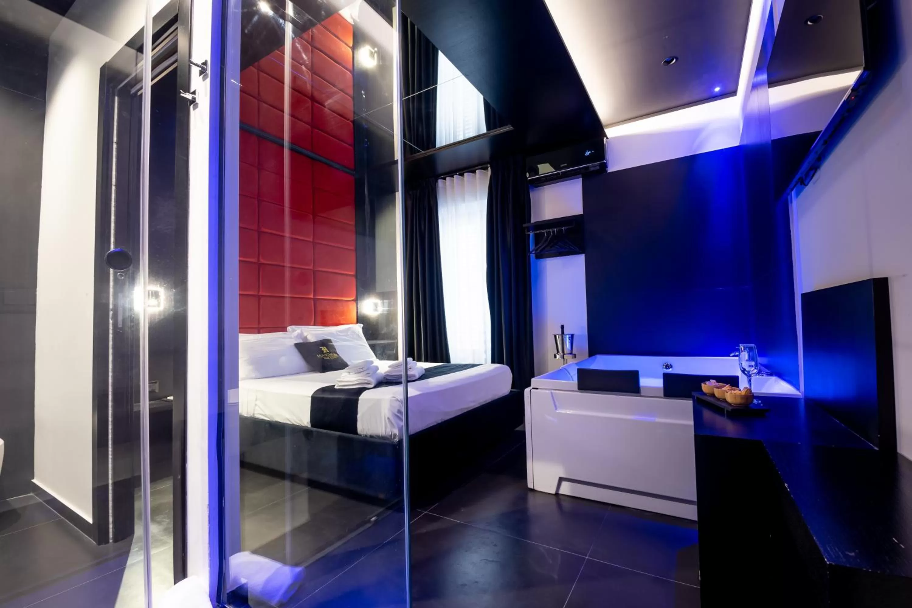 Bed in Maximum hub suite&spa