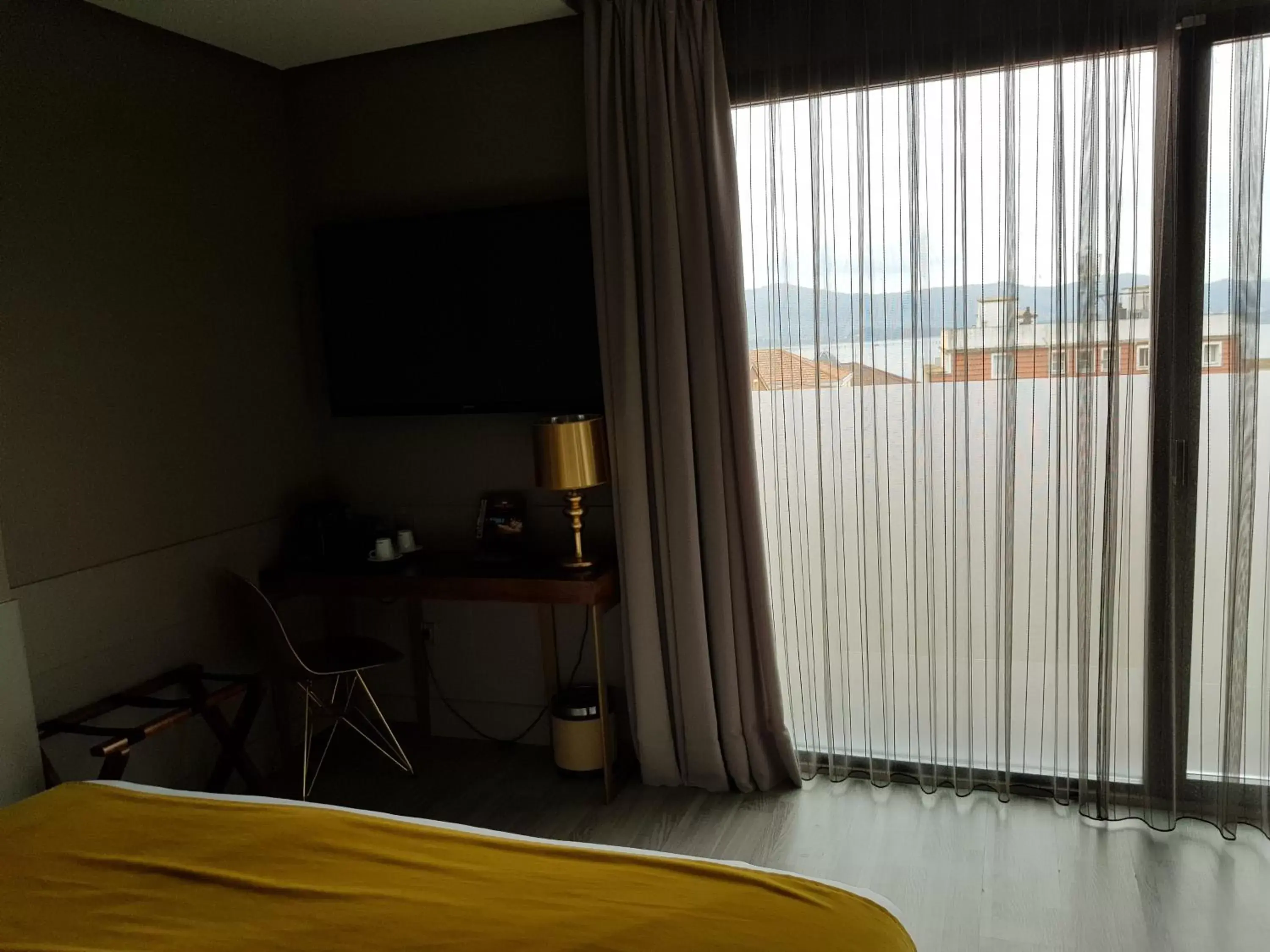 Sea view, TV/Entertainment Center in Hotel Art Santander