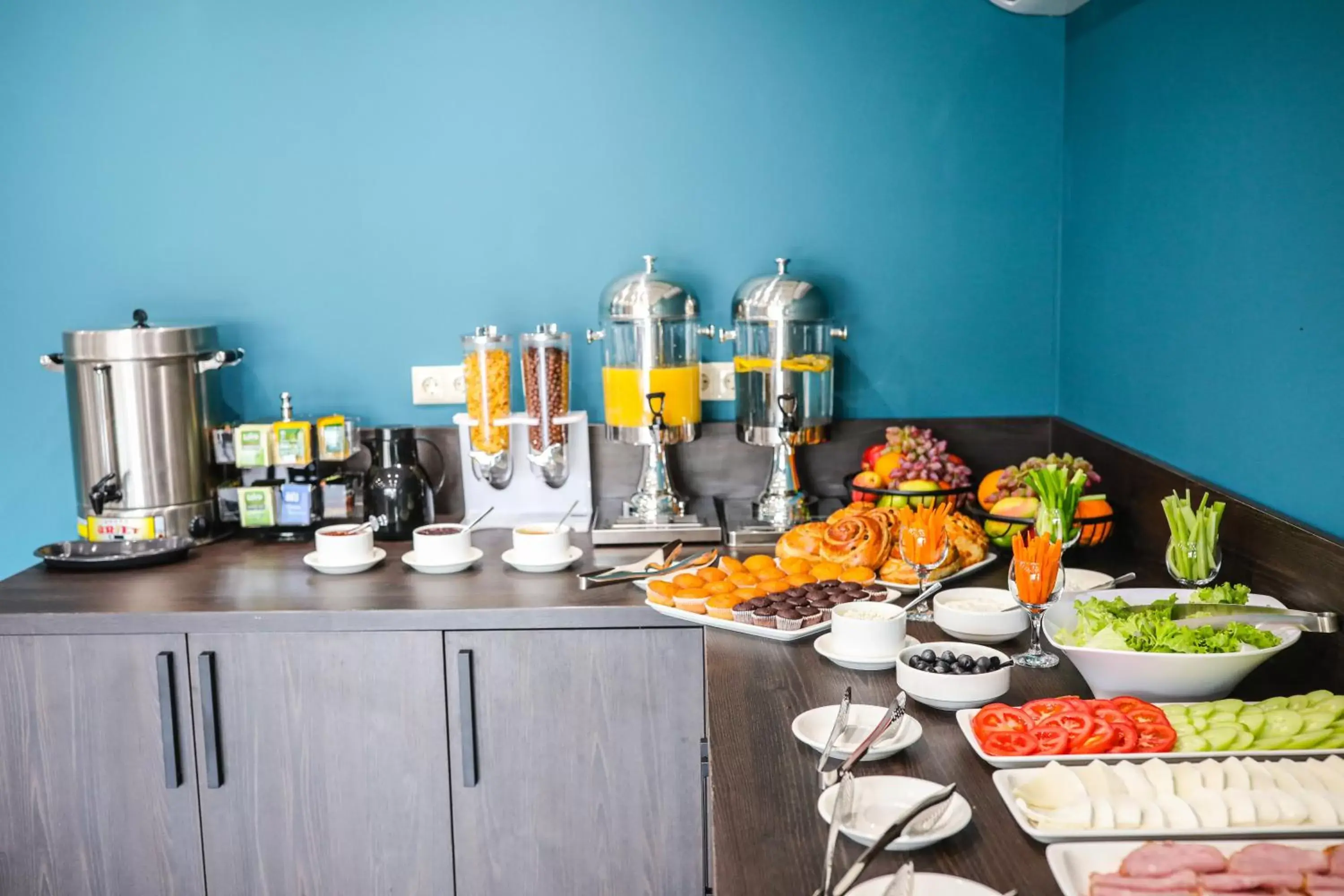 Breakfast in Hotel InnDigo in Kutaisi Breakfast in Hotel InnDigo in Kutaisi