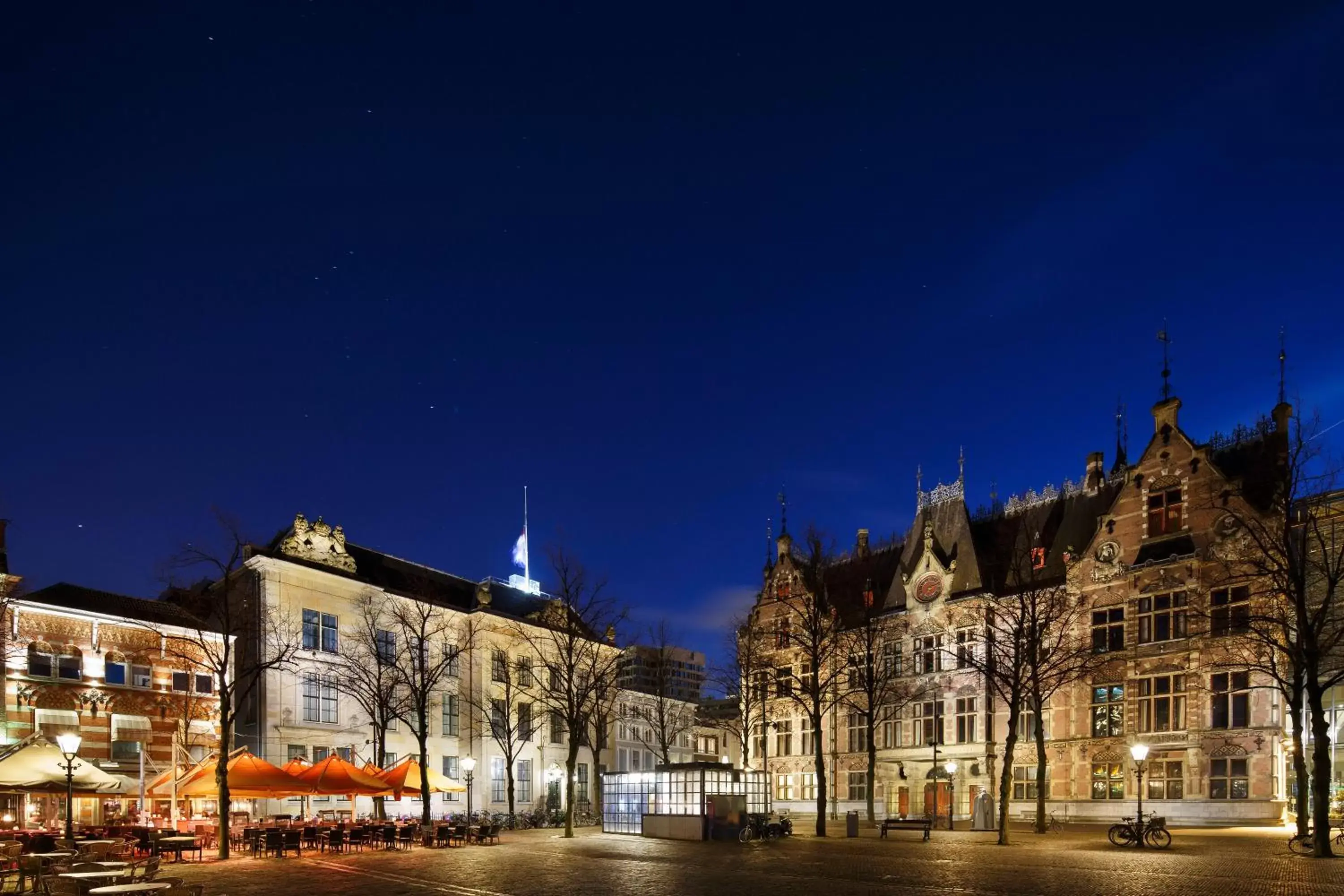 Area and facilities, Winter in Holiday Inn Express The Hague - Parliament, an IHG Hotel