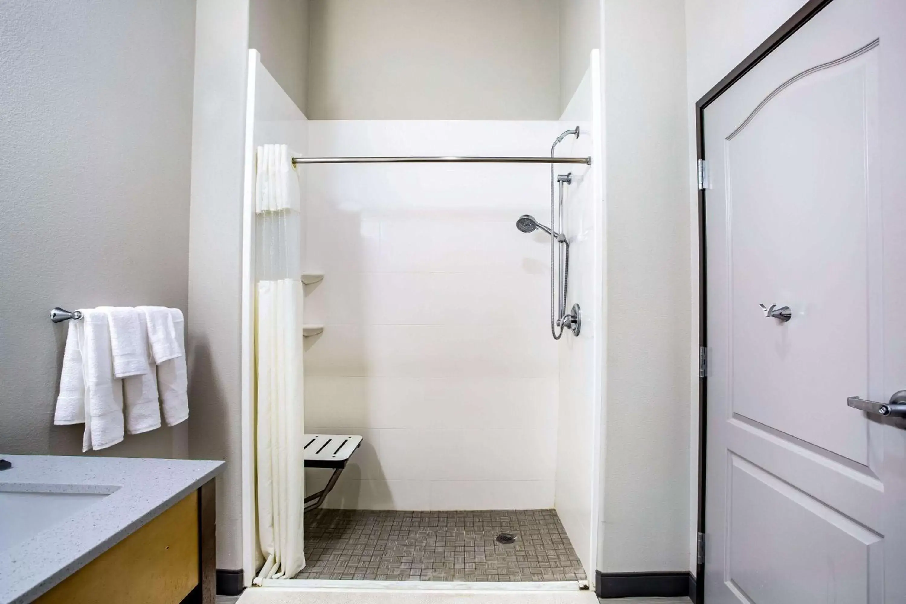 Shower, Bathroom in La Quinta by Wyndham Andrews