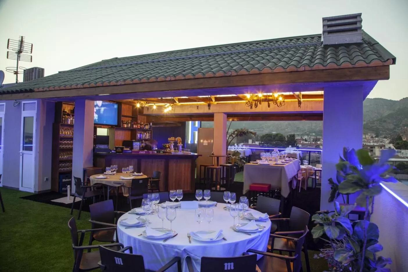 Restaurant/places to eat in Hotel Julián