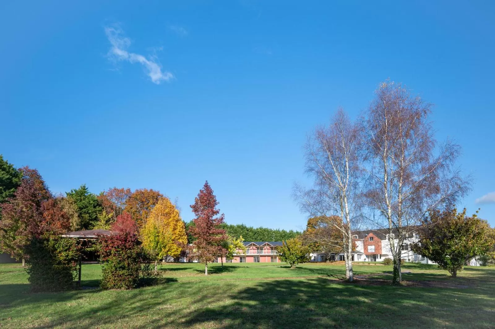 Property building in La Villa des Golf.e.s