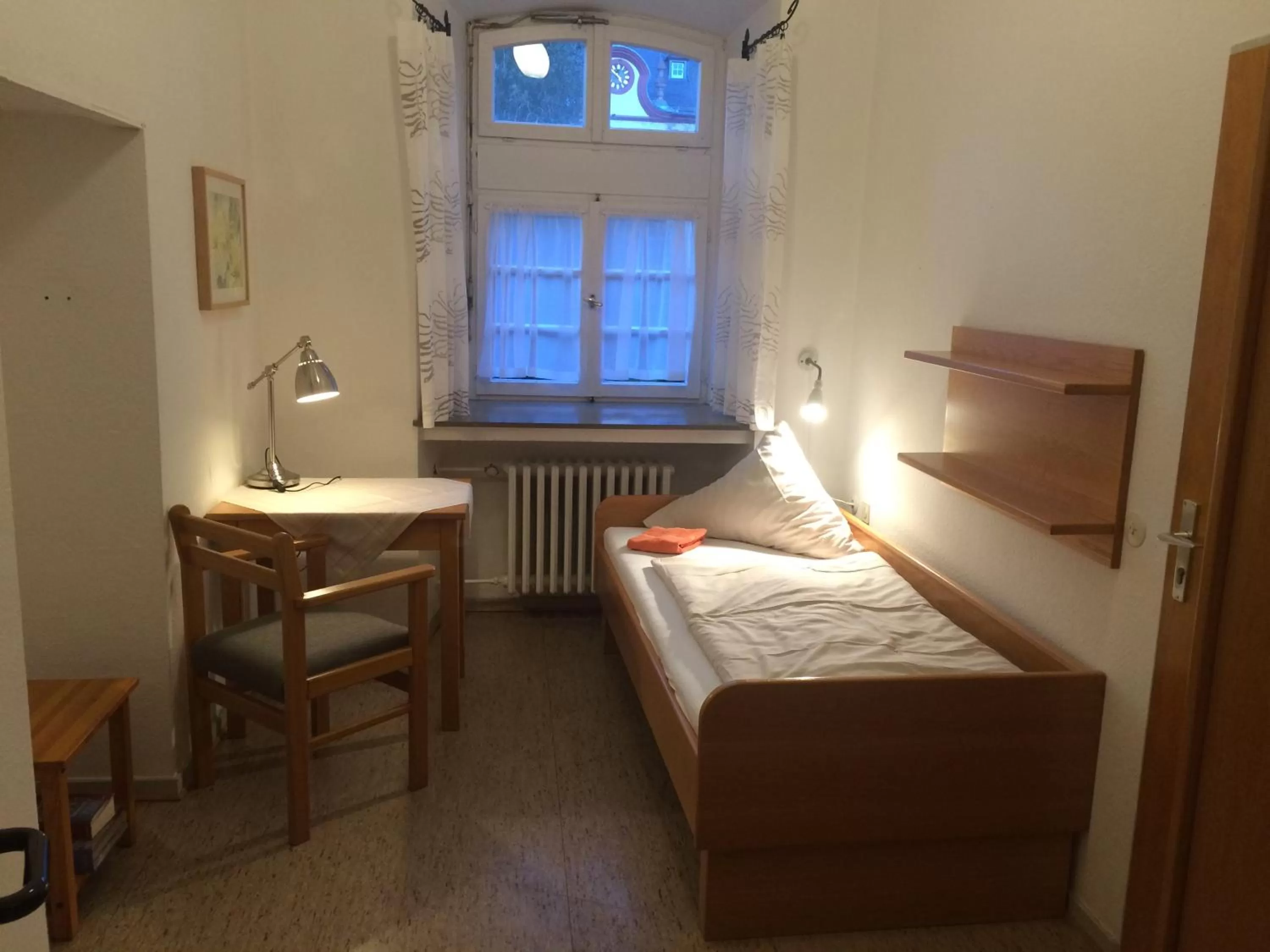 Bedroom, Bed in Kloster Steinfeld Gästehaus