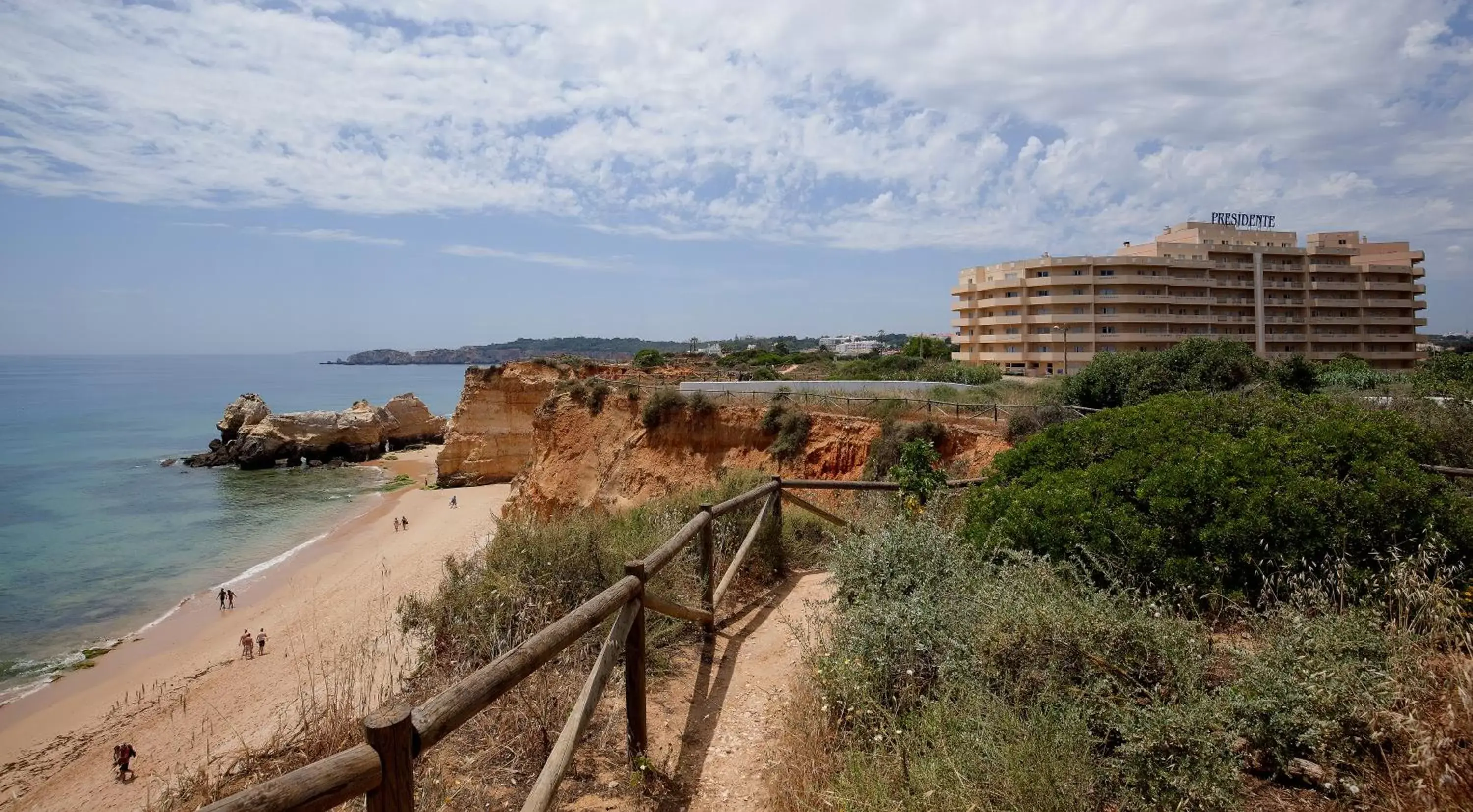 Property building, Beach in TURIM Presidente Hotel