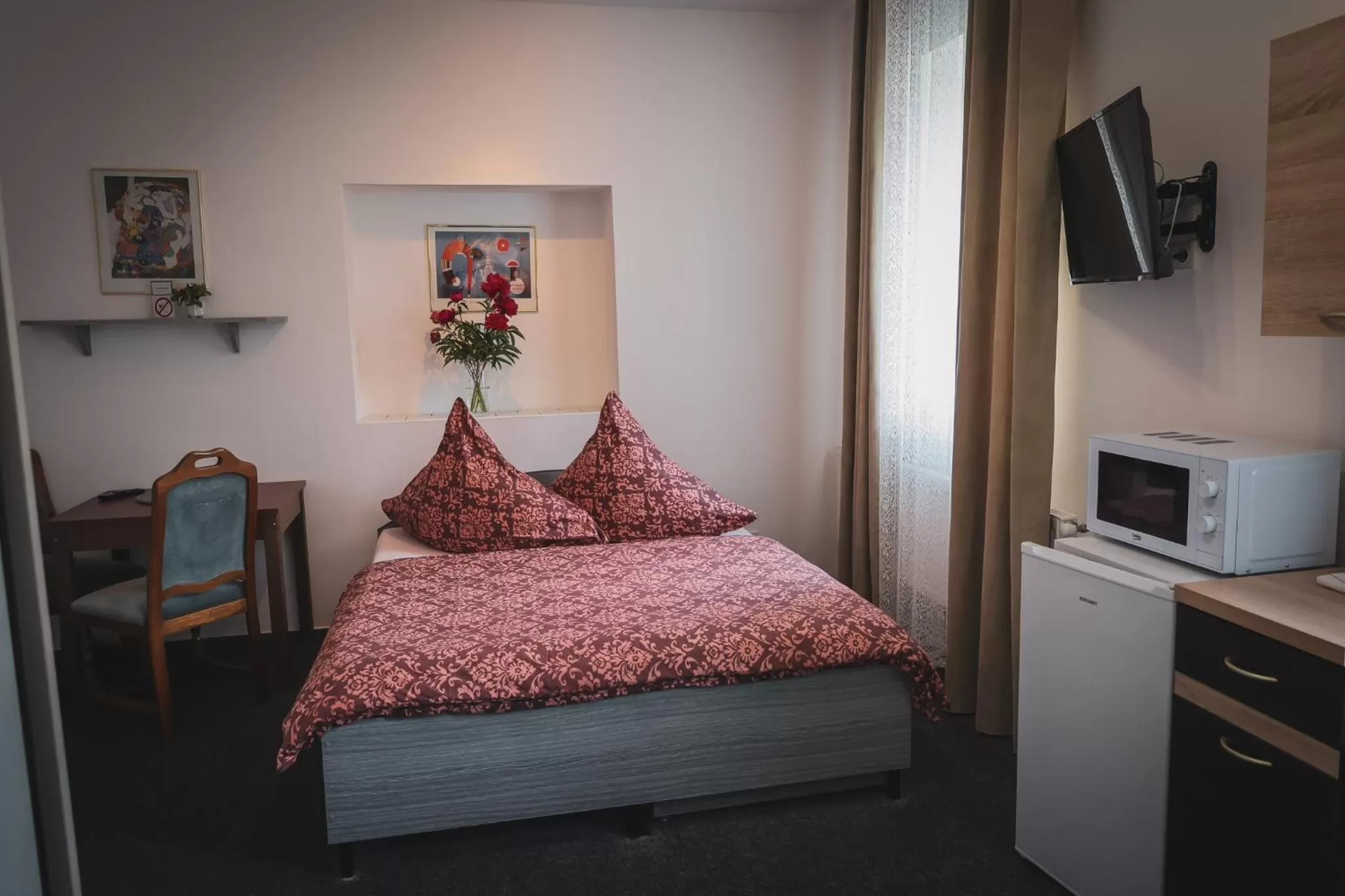 Bed in Hotel Apartment Faraon