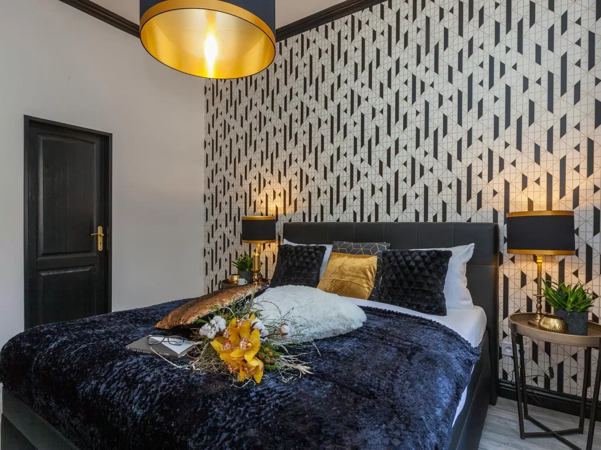 Economy Plus Double Room in Golden Prague Rooms Economy Plus Double Room in Golden Prague Rooms