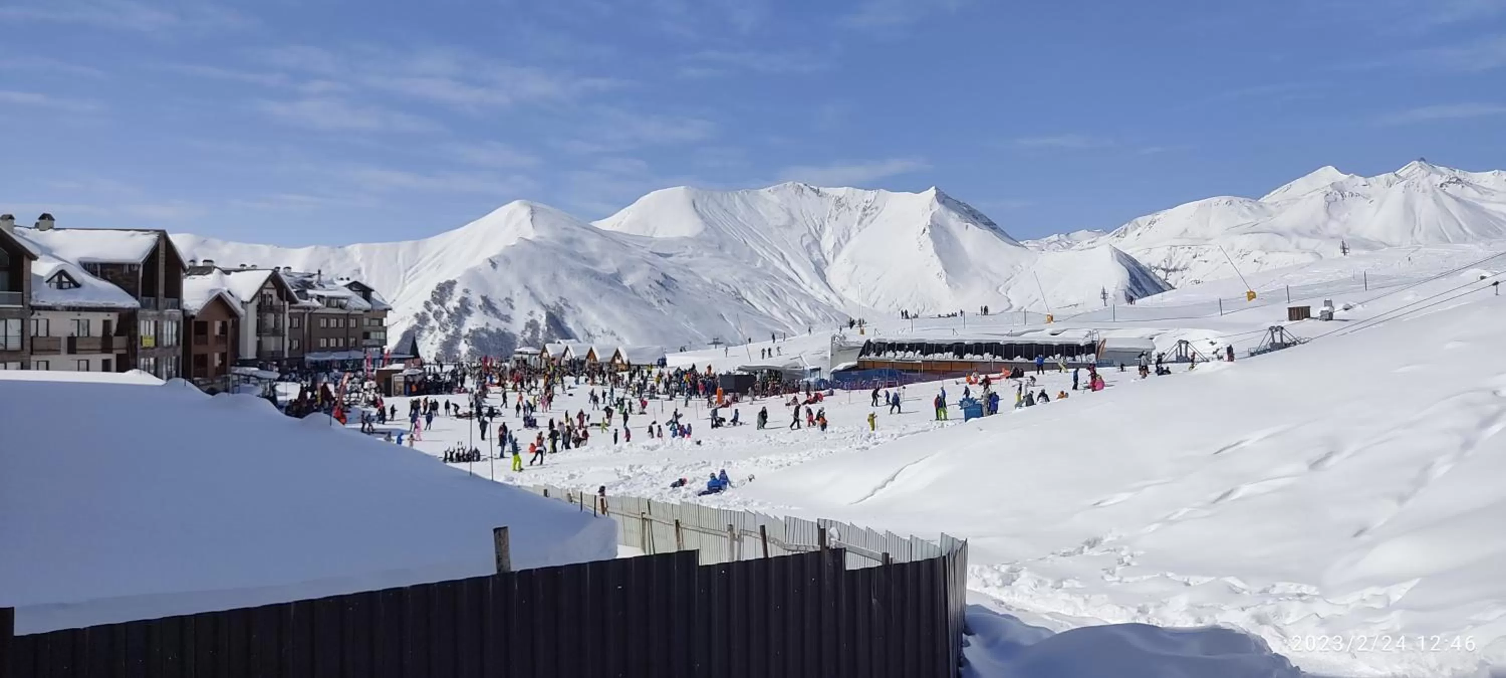 Frozen View New Gudauri