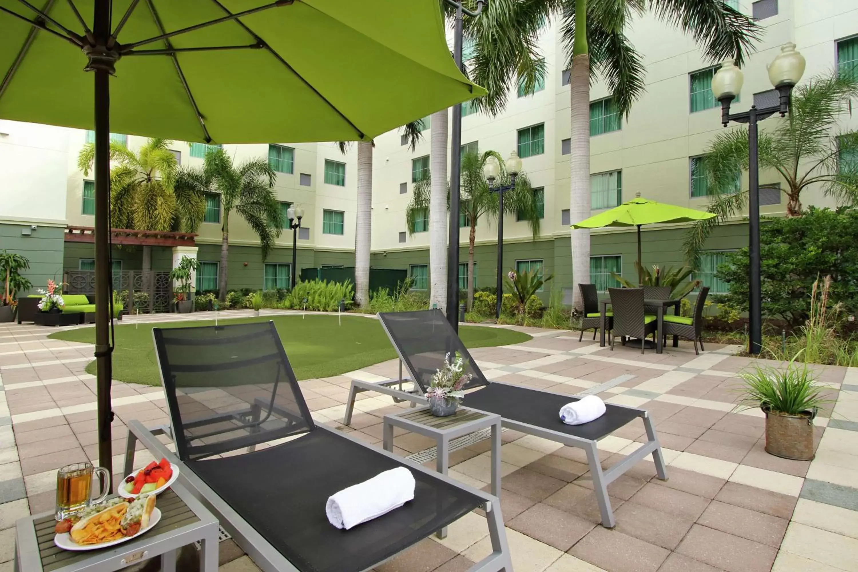Property building in Homewood Suites by Hilton Fort Lauderdale Airport-Cruise Port