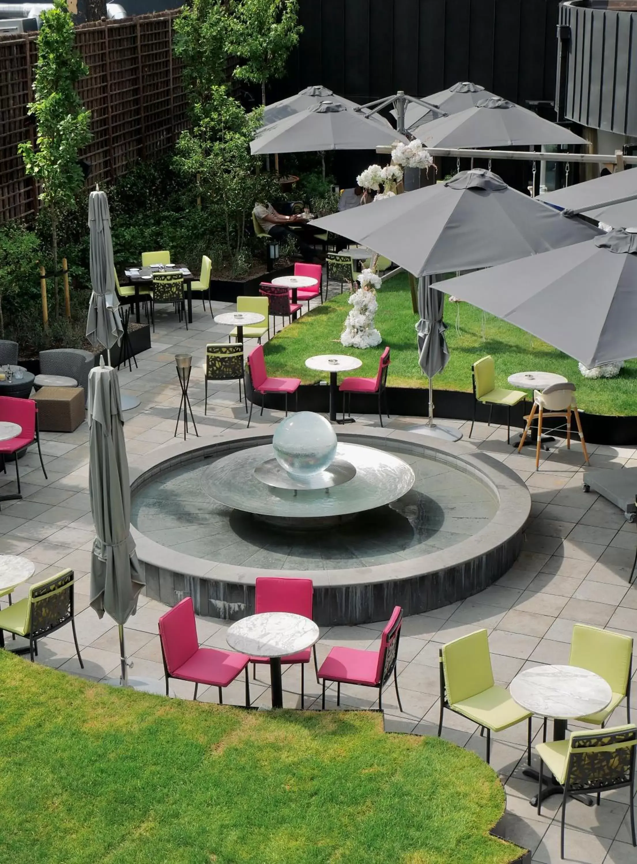 Garden in Le Louise Hotel Brussels - MGallery