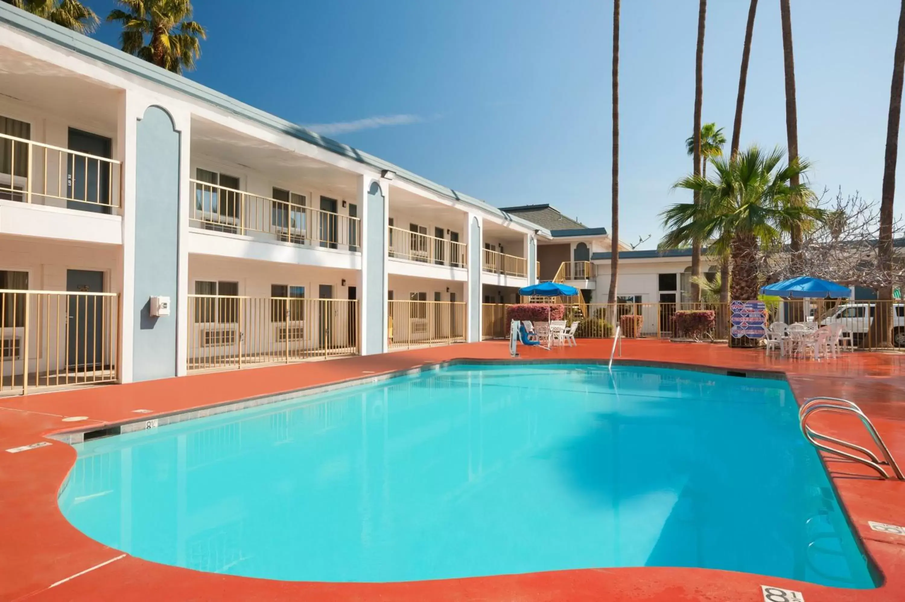 Day, Swimming Pool in Travelodge by Wyndham Bakersfield