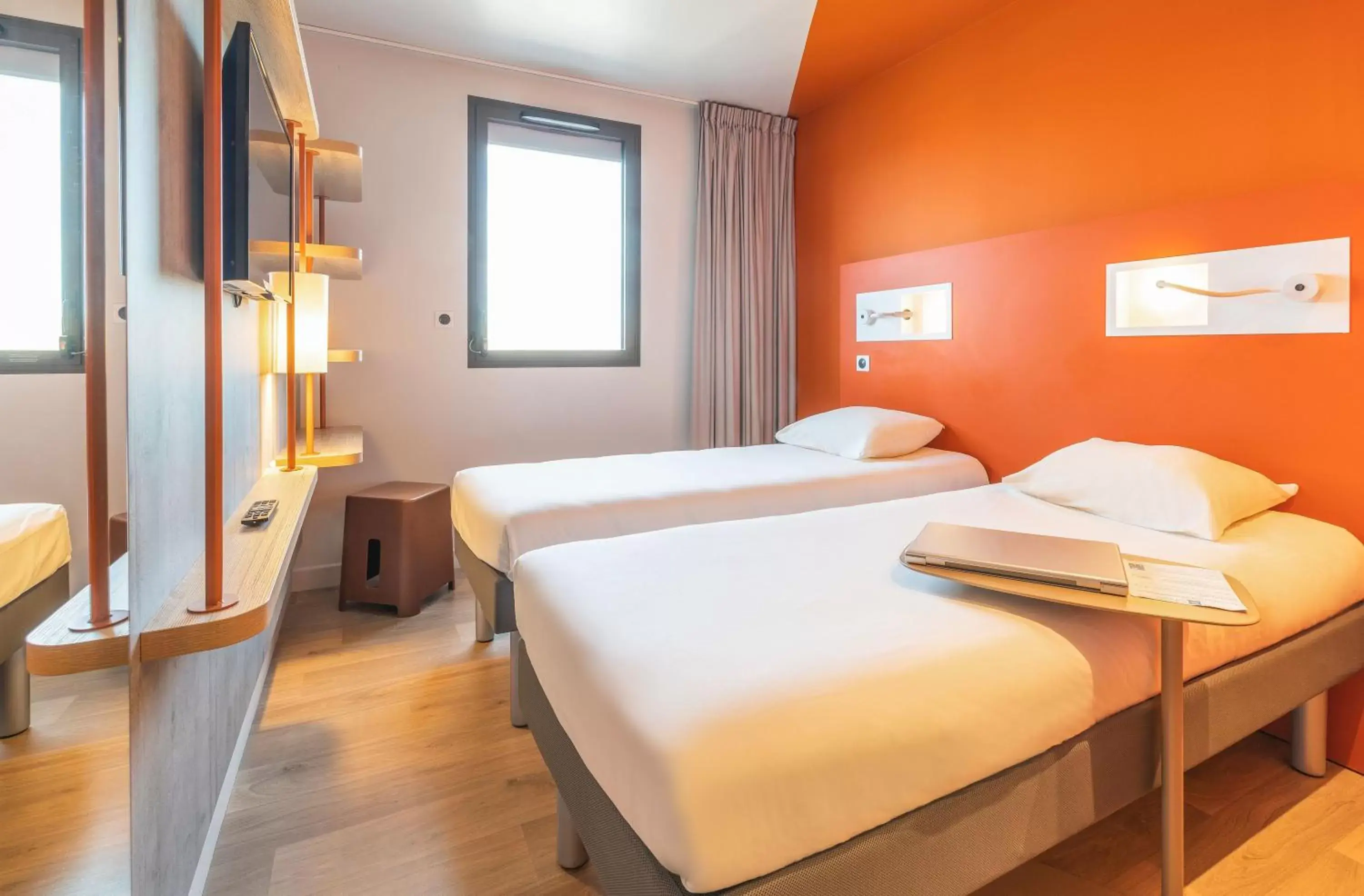 Bed in ibis budget Reims Thillois