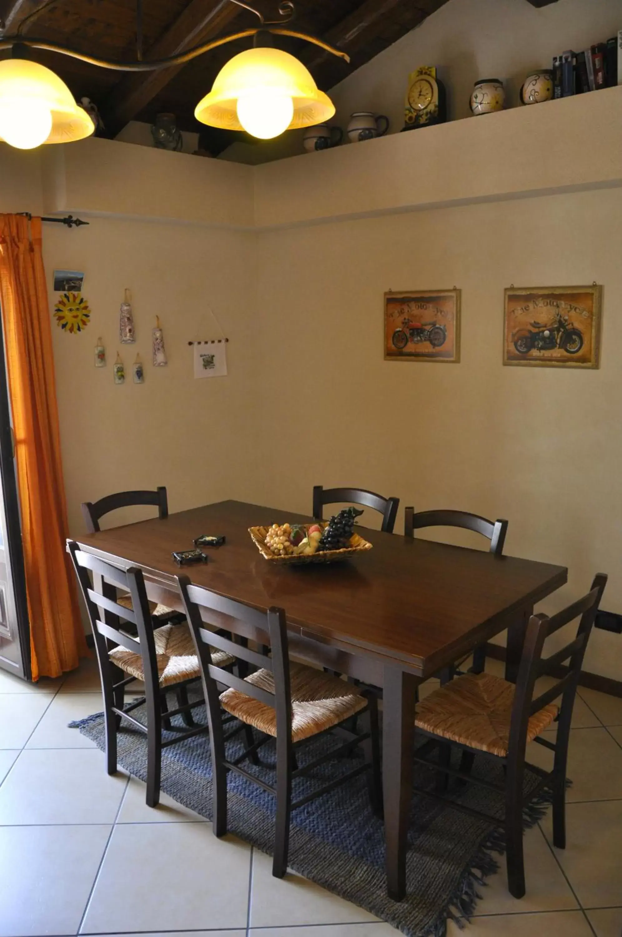 Kitchen or kitchenette, Dining Area in B&B Al Centro Storico